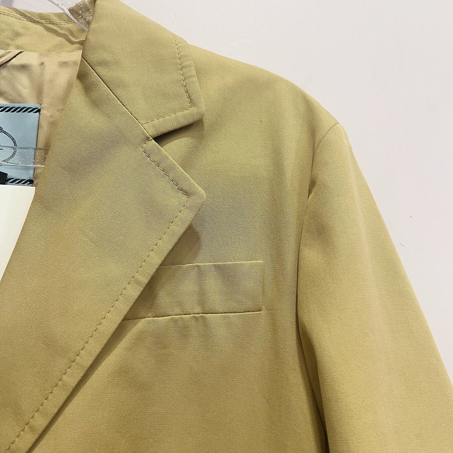 Prada Prada Beige Belted Blazer Size 42 Size M / US 6-8 / IT 42-44 - 5 Thumbnail