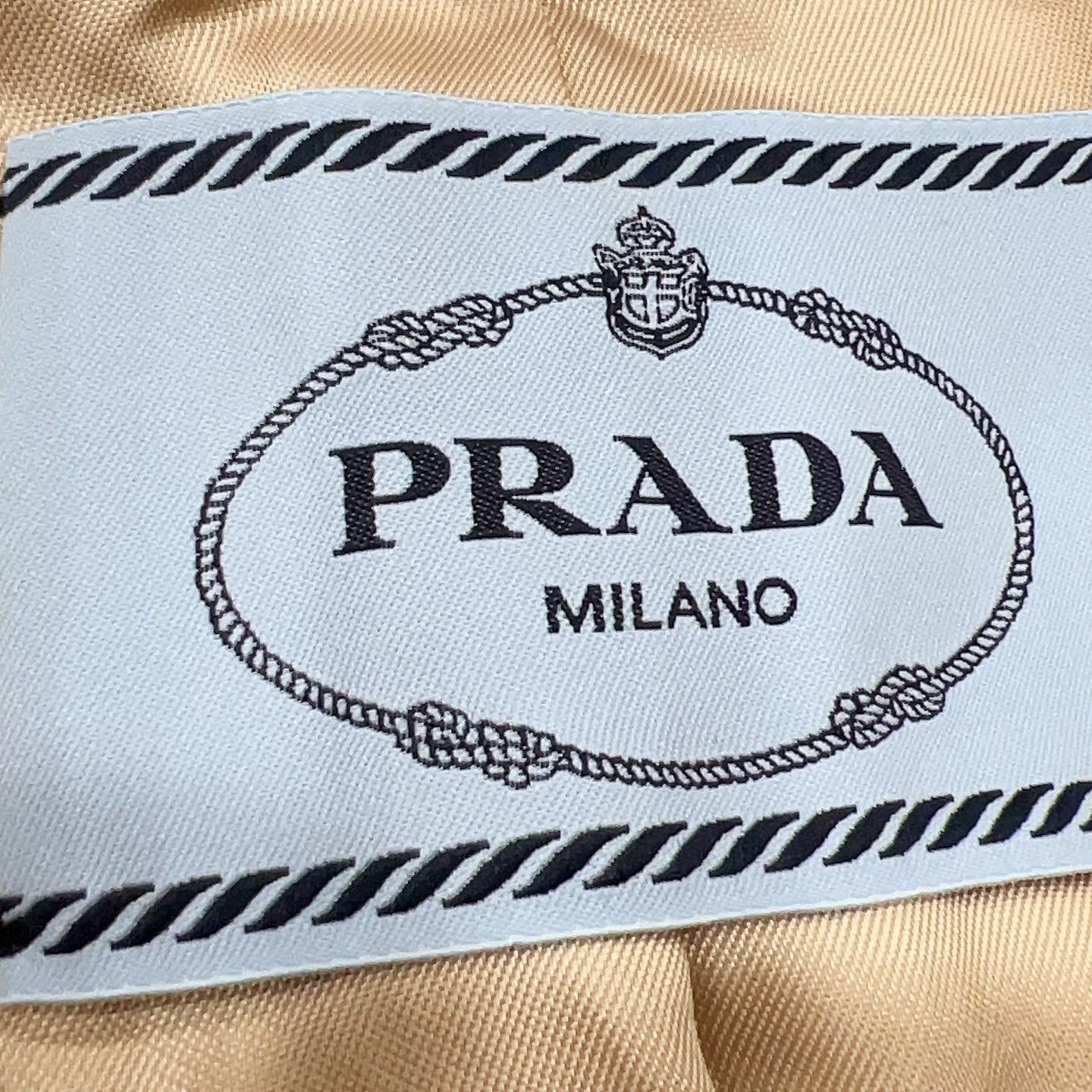 Prada Prada Beige Belted Blazer Size 42 Size M / US 6-8 / IT 42-44 - 3 Thumbnail