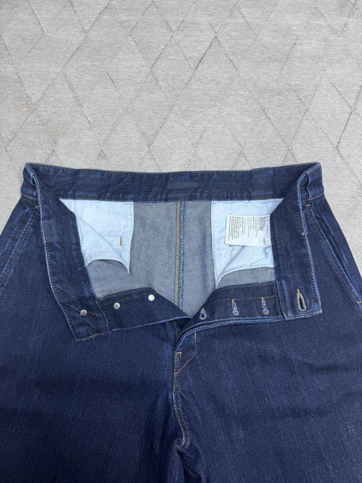 Prada Prada Triangle Logo Denim Shorts Size 36 Size US 36 / EU 52 - 7 Thumbnail
