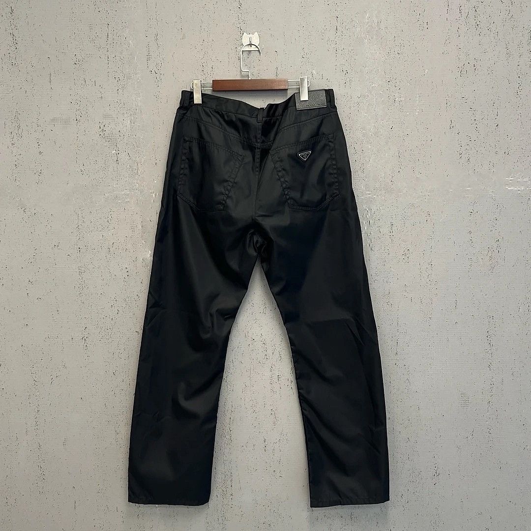 Prada Prada Re-Nylon Trousers Size 36 Size US 36 / EU 52 - 2 Thumbnail