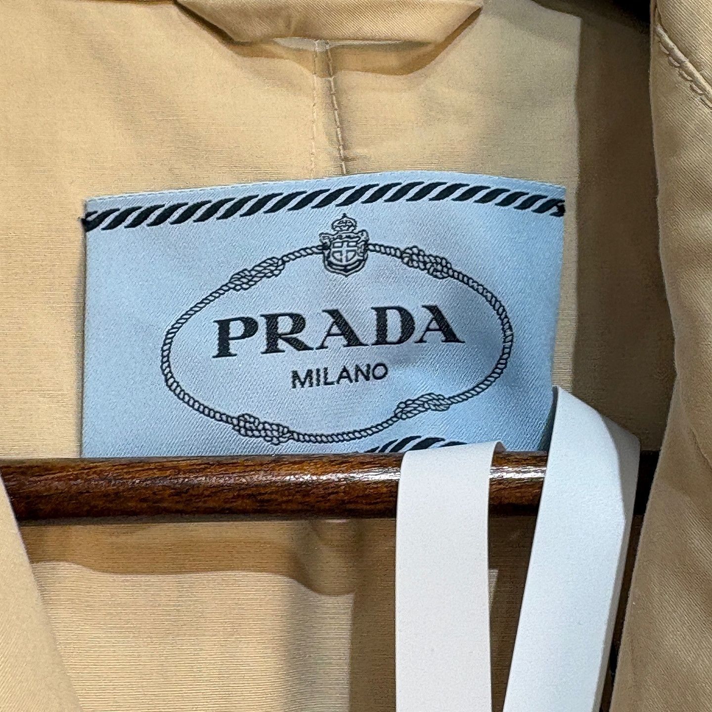 Prada Prada Double Breasted Trench Coat Size 38 Size XS / US 0-2 / IT 36-38 - 3 Thumbnail