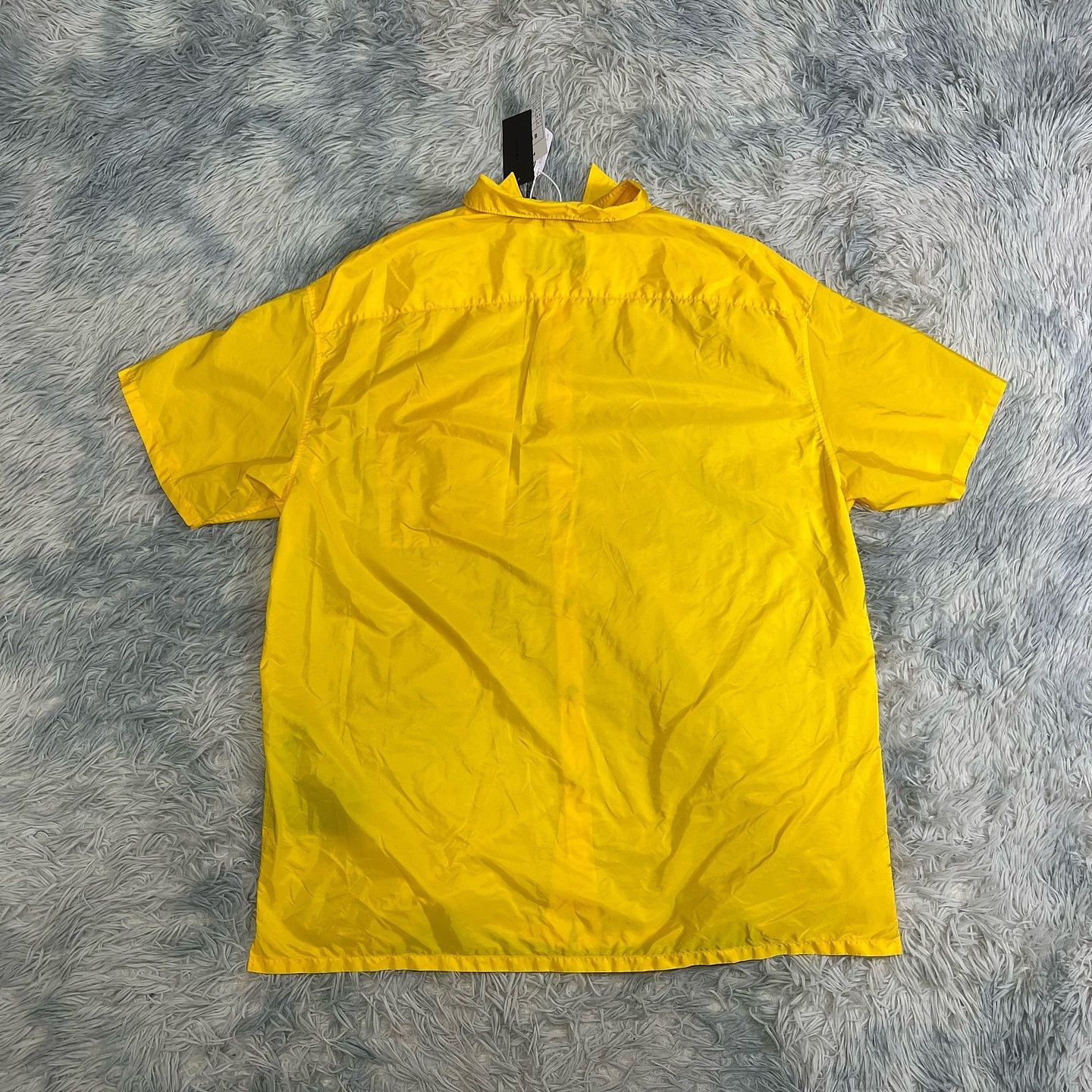 Prada Prada Re-Nylon Logo Short Sleeve Shirt Size L Size US L / EU 52-54 / 3 - 2 Thumbnail