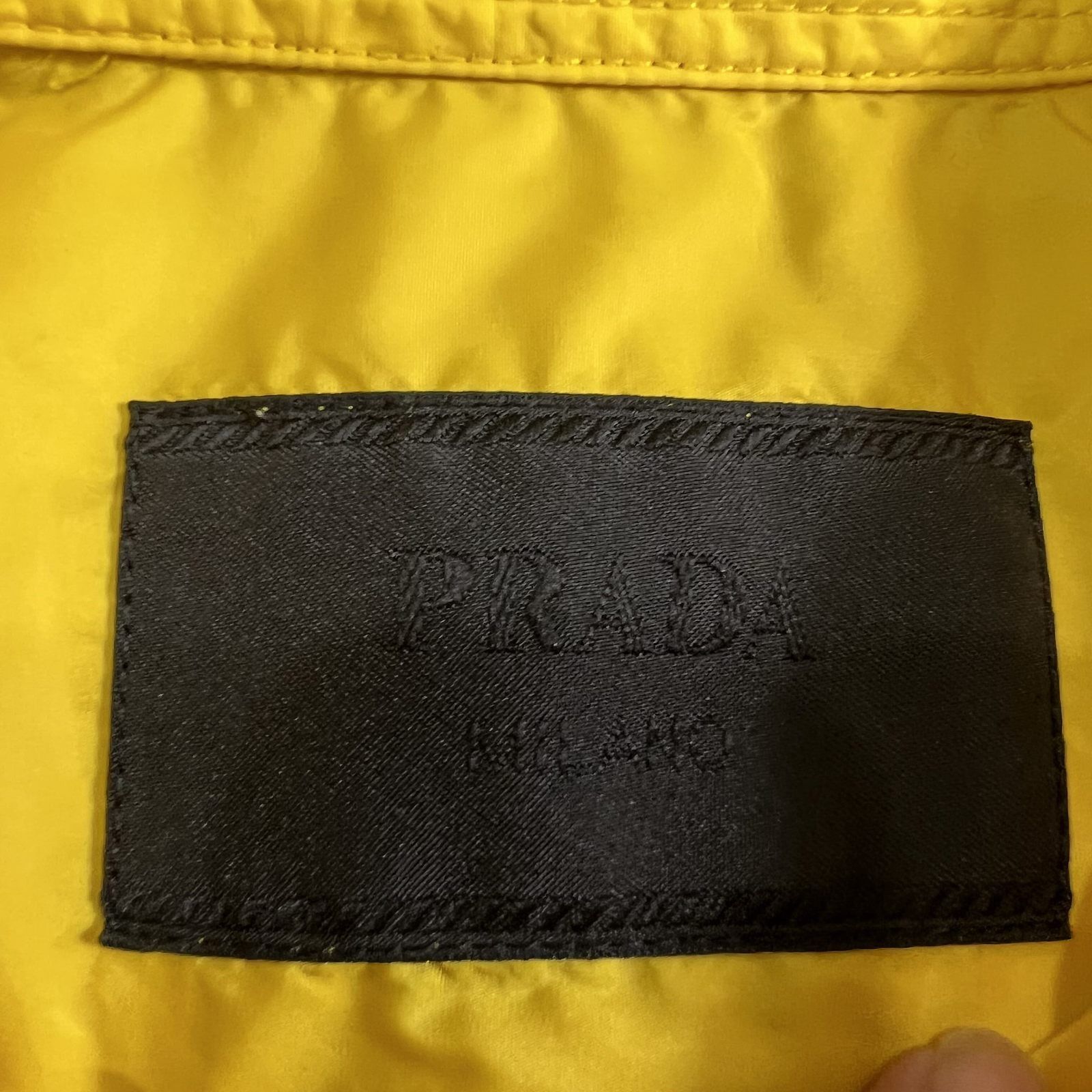 Prada Prada Re-Nylon Logo Short Sleeve Shirt Size L Size US L / EU 52-54 / 3 - 3 Thumbnail