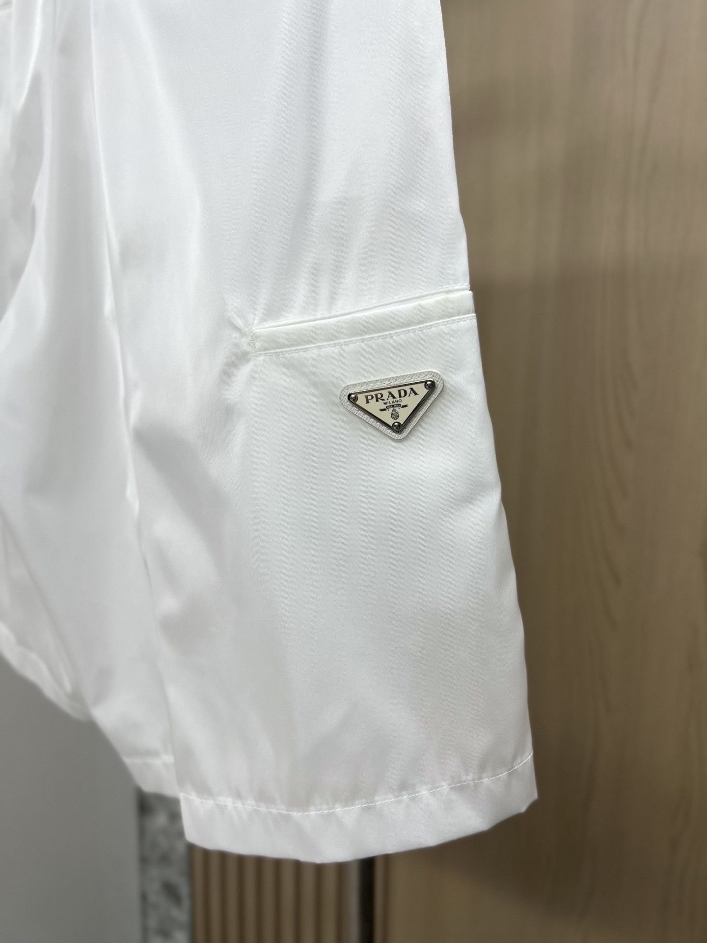 Prada Prada Triangle Logo Re-Nylon Shorts White Size 52 Size US 36 / EU 52 - 6 Thumbnail