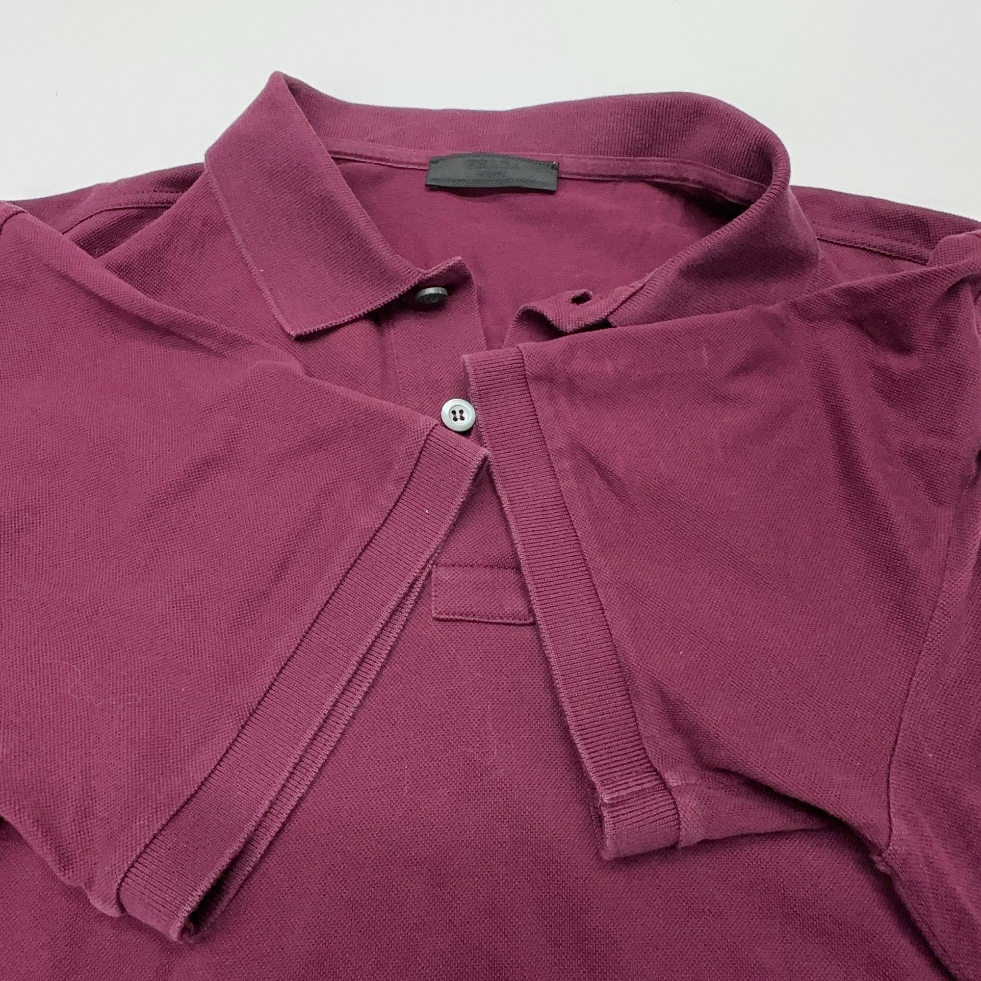 Prada Prada Logo Polo Shirt Dark Red Size M Size US M / EU 48-50 / 2 - 9 Thumbnail