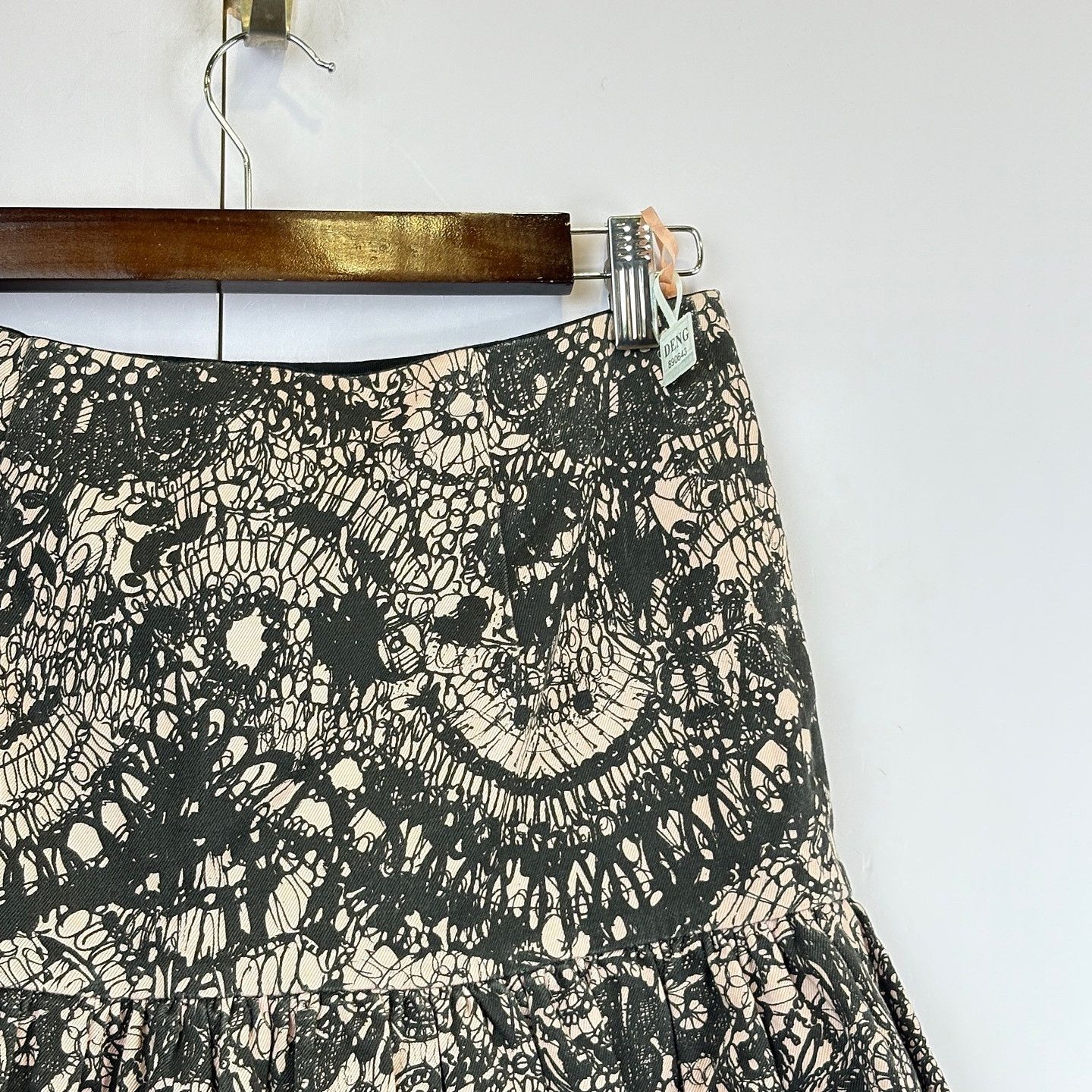 Prada Prada Lace Overlay Mini Skirt Size 40 Size 27" / US 4 / IT 40 - 7 Thumbnail