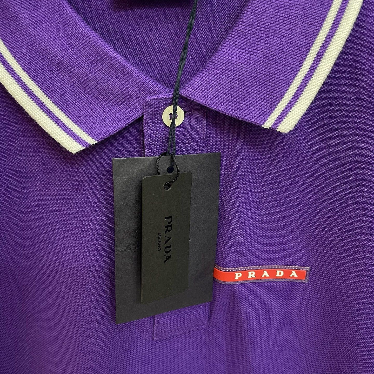 Prada Prada Logo Patch Polo Shirt Size L Size US L / EU 52-54 / 3 - 4 Thumbnail
