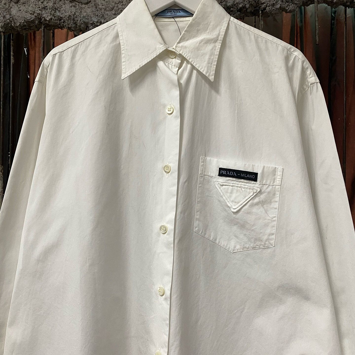 Prada Prada Logo Patch Poplin Shirt Size 38 Size XS / US 0-2 / IT 36-38 - 5 Thumbnail