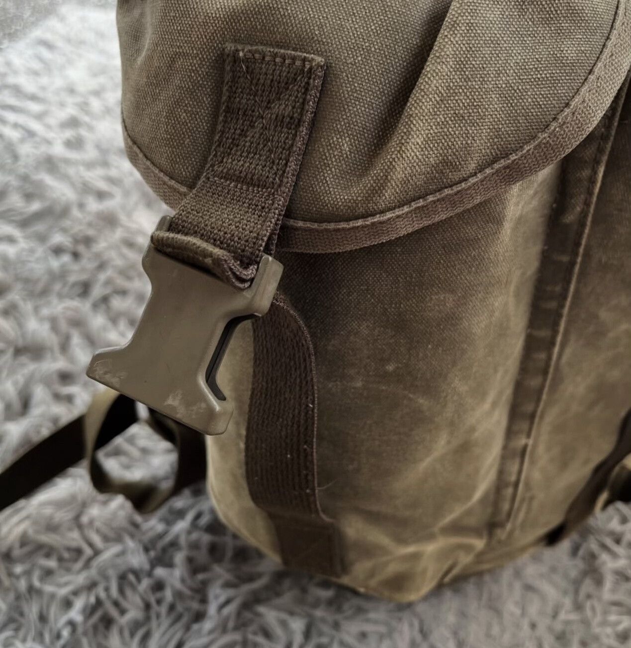 Vintage 1990s German Army 25L Canvas Rucksack Size ONE SIZE - 7 Thumbnail