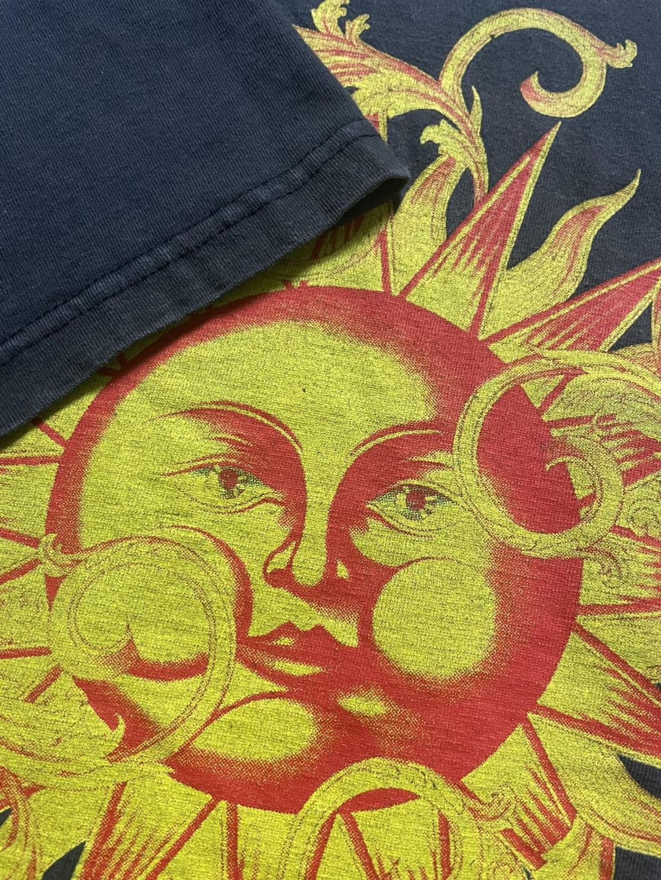 Versace Vintage 1990s Gianni Versace Sun Shirt Size US M / EU 48-50 / 2 - 6 Thumbnail