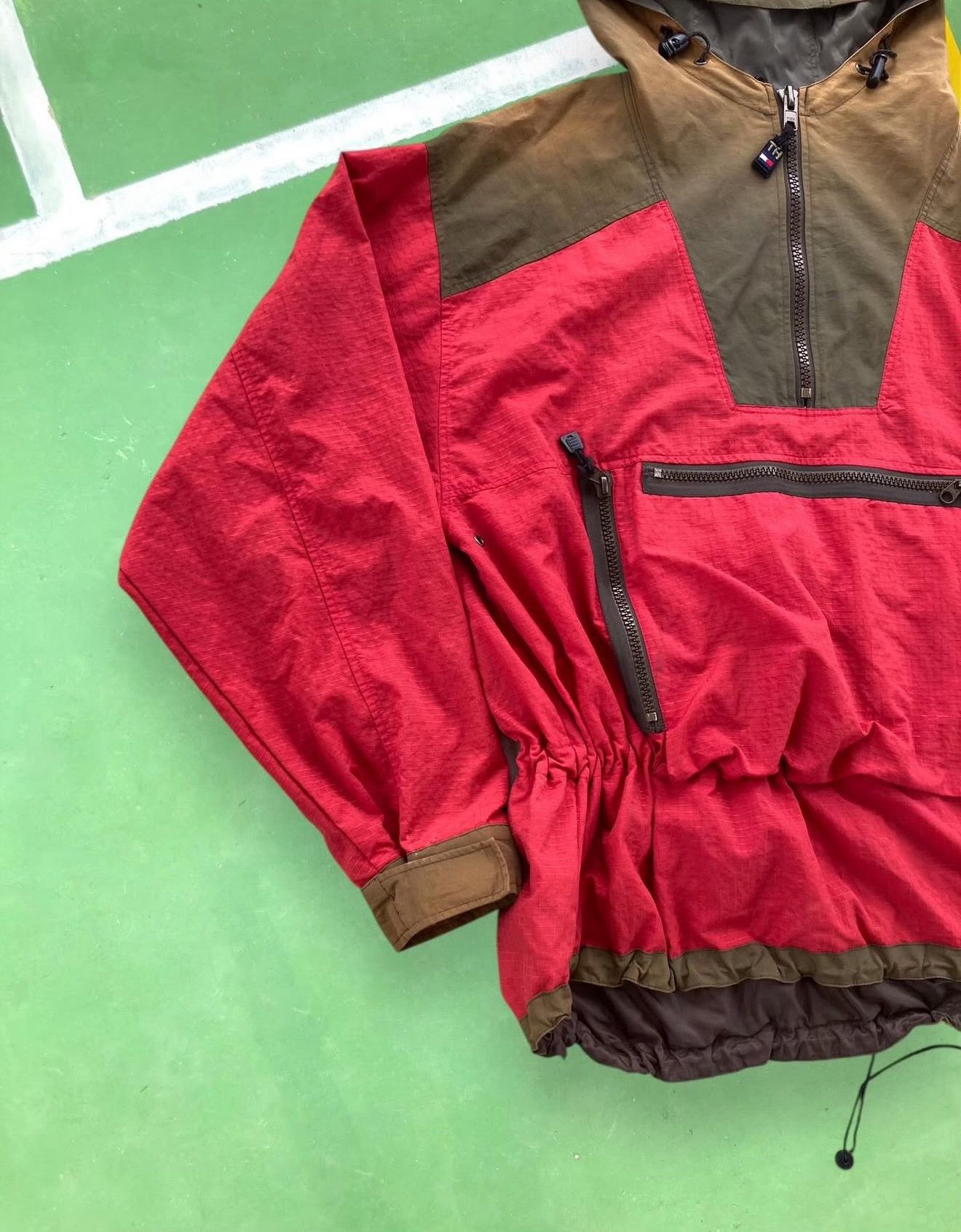 Vintage Vintage 90s Tommy Hilfiger Flag Patch Anorak Size US XL / EU 56 / 4 - 4 Thumbnail