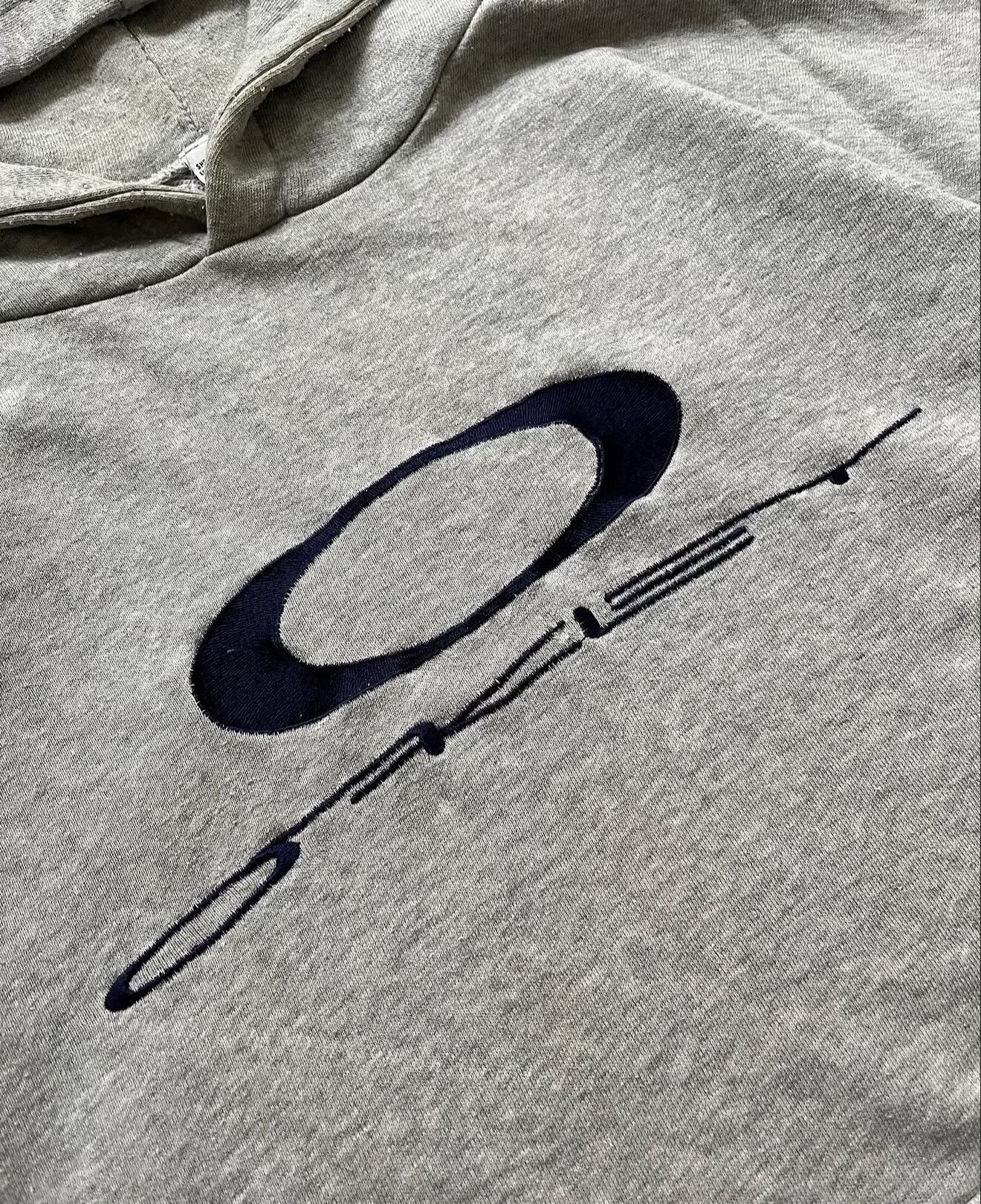Oakley Vintage 2000s Oakley Logo Grey Hoodie Size US L / EU 52-54 / 3 - 4 Thumbnail