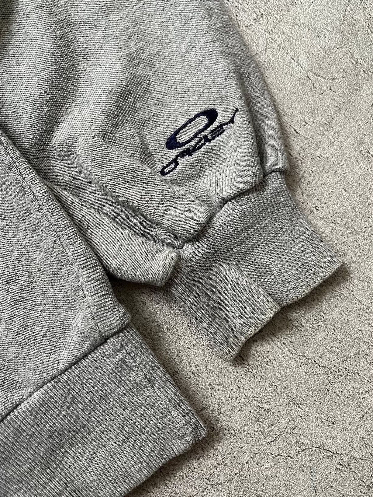Oakley Vintage 2000s Oakley Logo Grey Hoodie Size US L / EU 52-54 / 3 - 5 Thumbnail