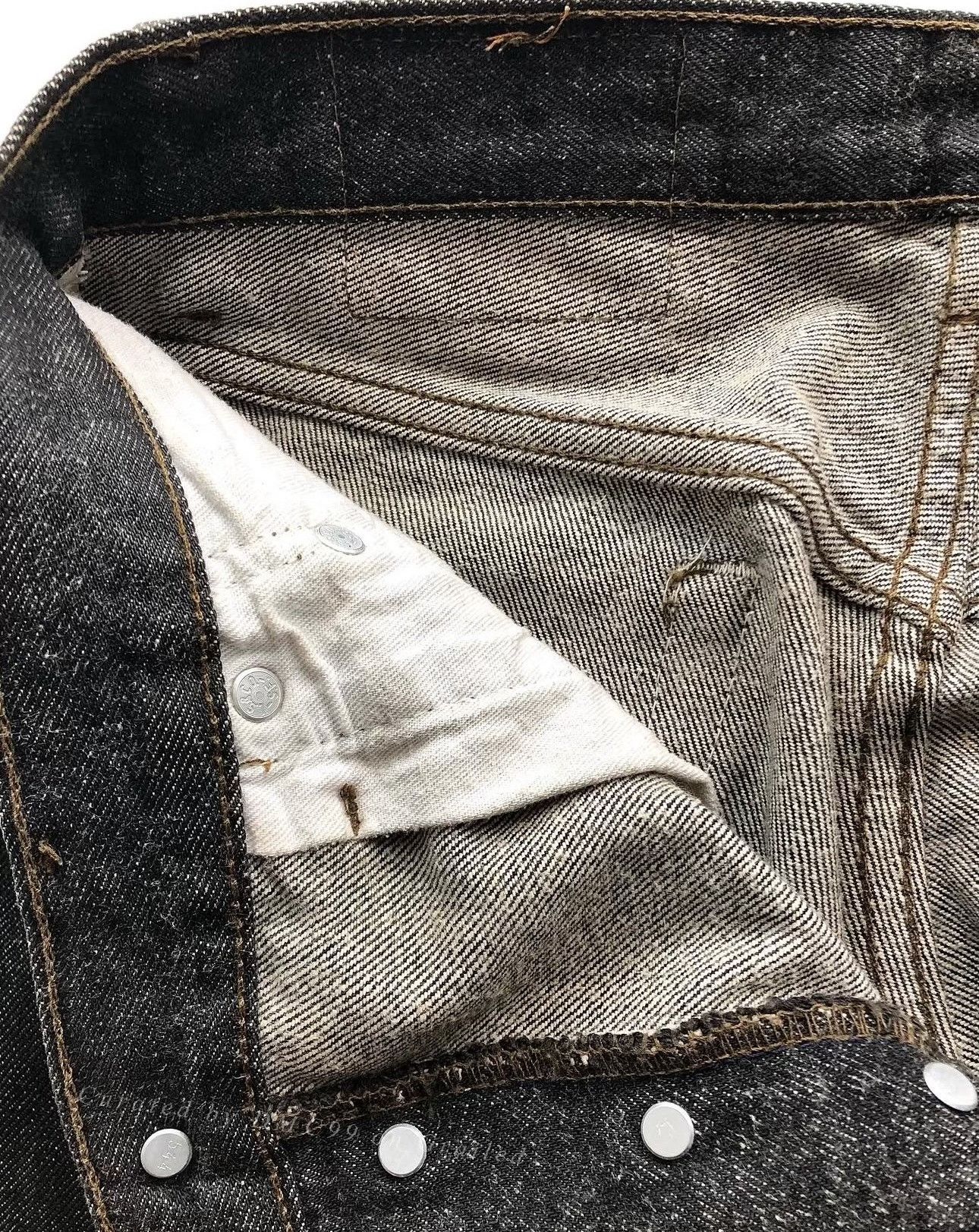 Levi's 1990s Vintage Levi's 501 Jeans Size US 26 / EU 42 - 3 Thumbnail