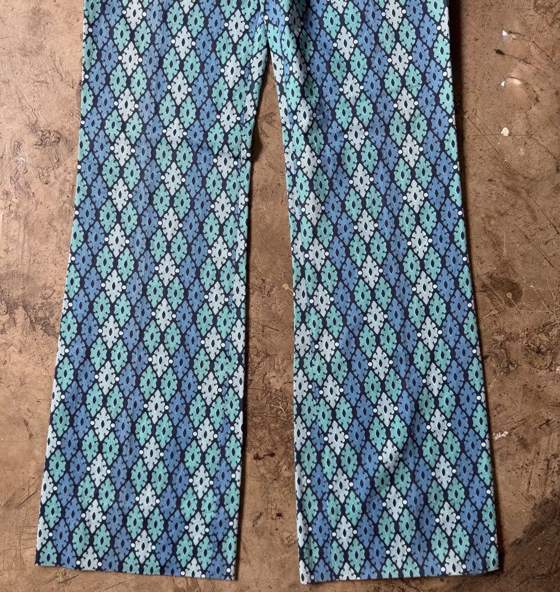 Gucci Vintage Gucci Textured Print Bootcut Pants Size 32" / US 10 / IT 46 - 5 Thumbnail