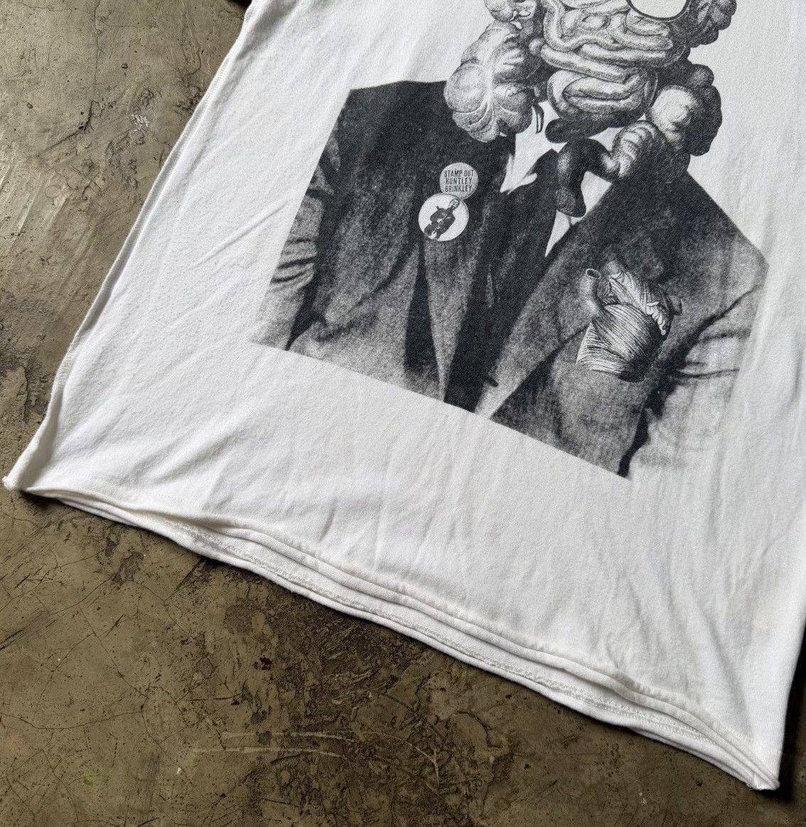 Undercover Vintage Undercover AW2004 Intestine Head Tee Size US M / EU 48-50 / 2 - 5 Thumbnail