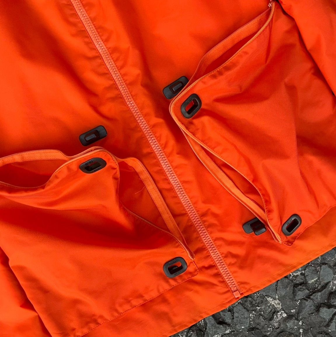 Miu Miu Archive Miu Miu F/W1999 Stealth-Pocket Jacket Size US M / EU 48-50 / 2 - 3 Thumbnail