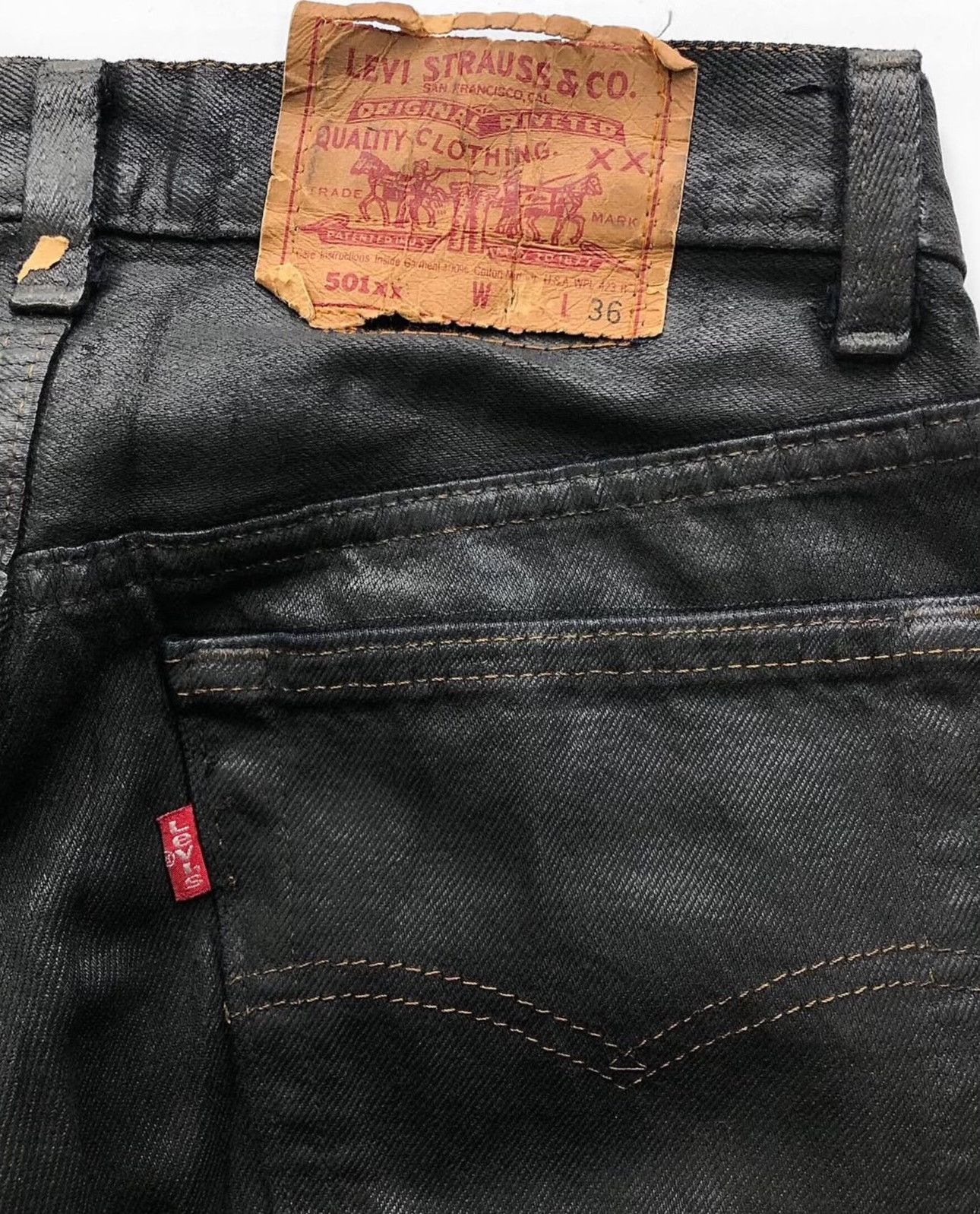 Levi's Vintage 1990s Levi's 501xx Black Coated Jeans Size US 26 / EU 42 - 9 Thumbnail