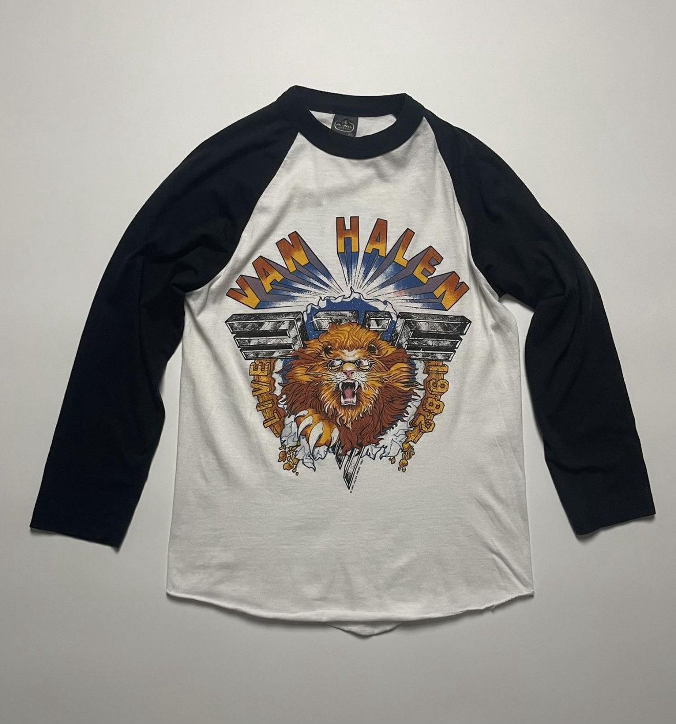Vintage 1980s Van Halen Raglan Band Tour Tee Size US XS / EU 42 / 0 - 2 Thumbnail