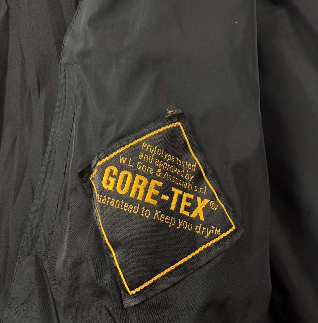 Prada Vintage Prada Sport Goretex Jacket Size US M / EU 48-50 / 2 - 7 Thumbnail
