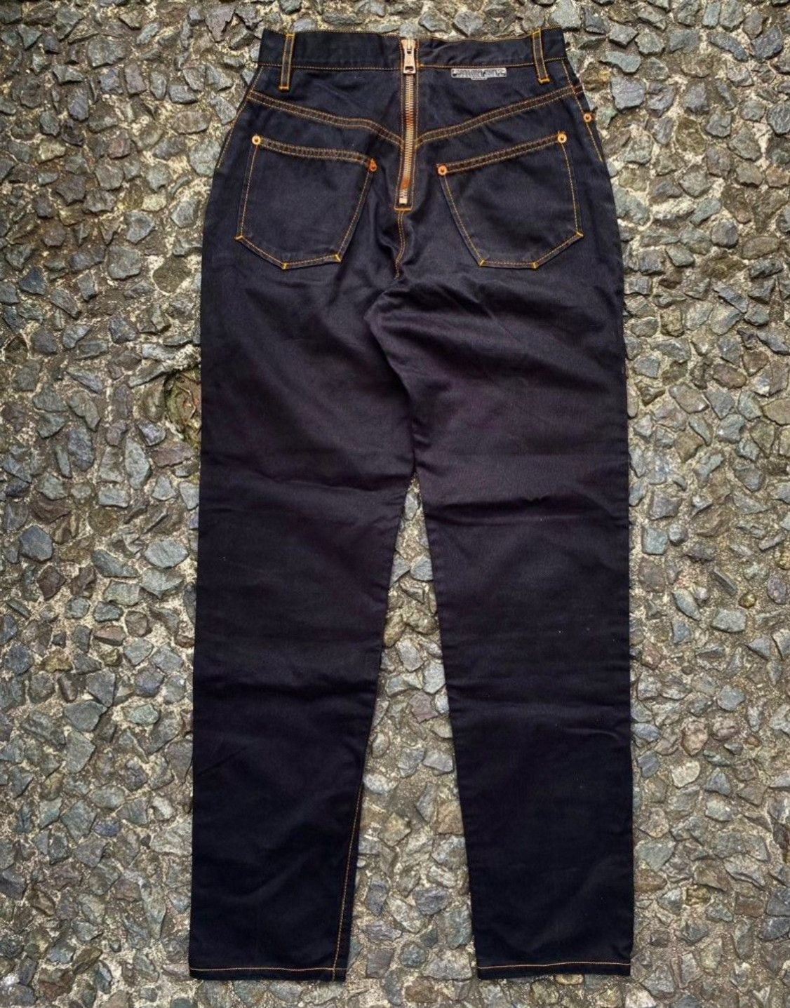 Jean Paul Gaultier Vintage Jean Paul Gaultier 1990s Back Zip Pant Size 26" / US 2 / IT 38 - 5 Thumbnail
