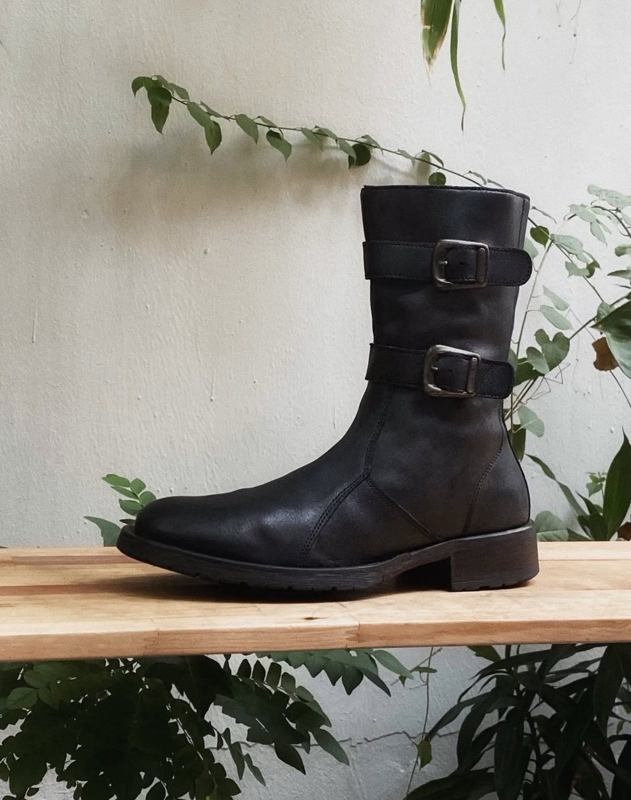 Vintage Vintage 1990s CLUBSHOES Black Leather Boots Size US 8 / EU 41 - 4 Thumbnail