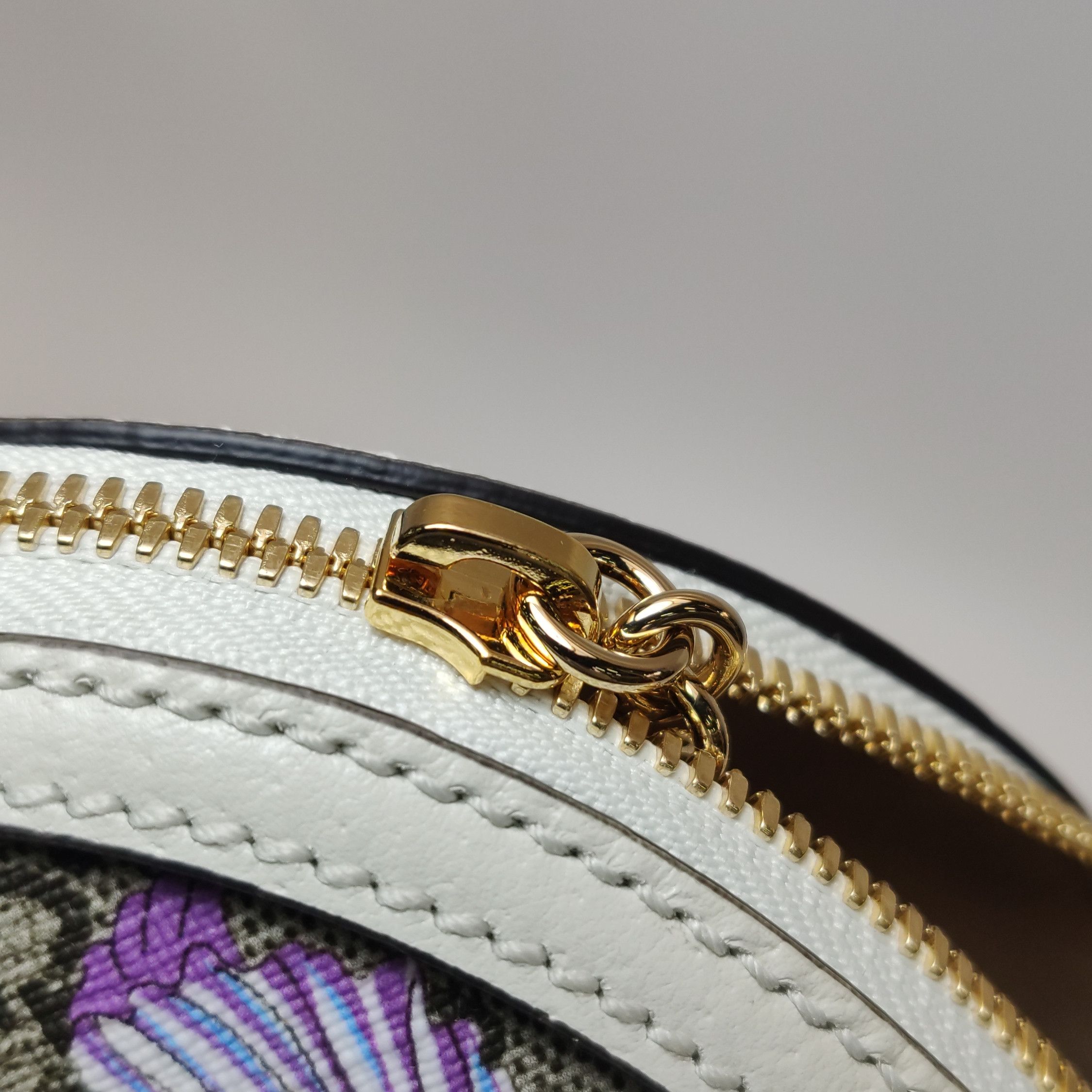 Gucci Gucci Women os Crossbody Bags Size ONE SIZE - 14 Thumbnail
