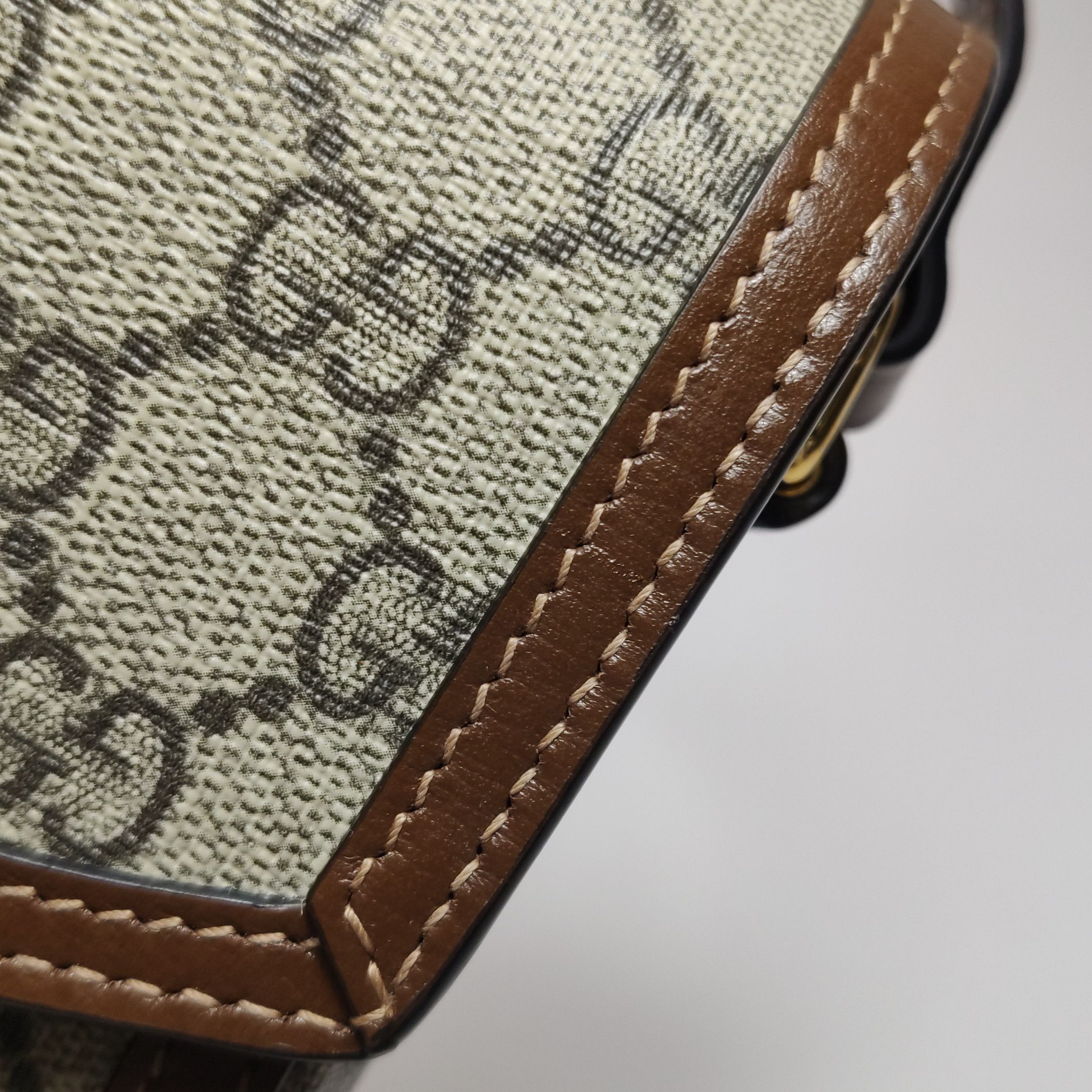 Gucci Gucci Women os Crossbody Bags Size ONE SIZE - 15 Thumbnail