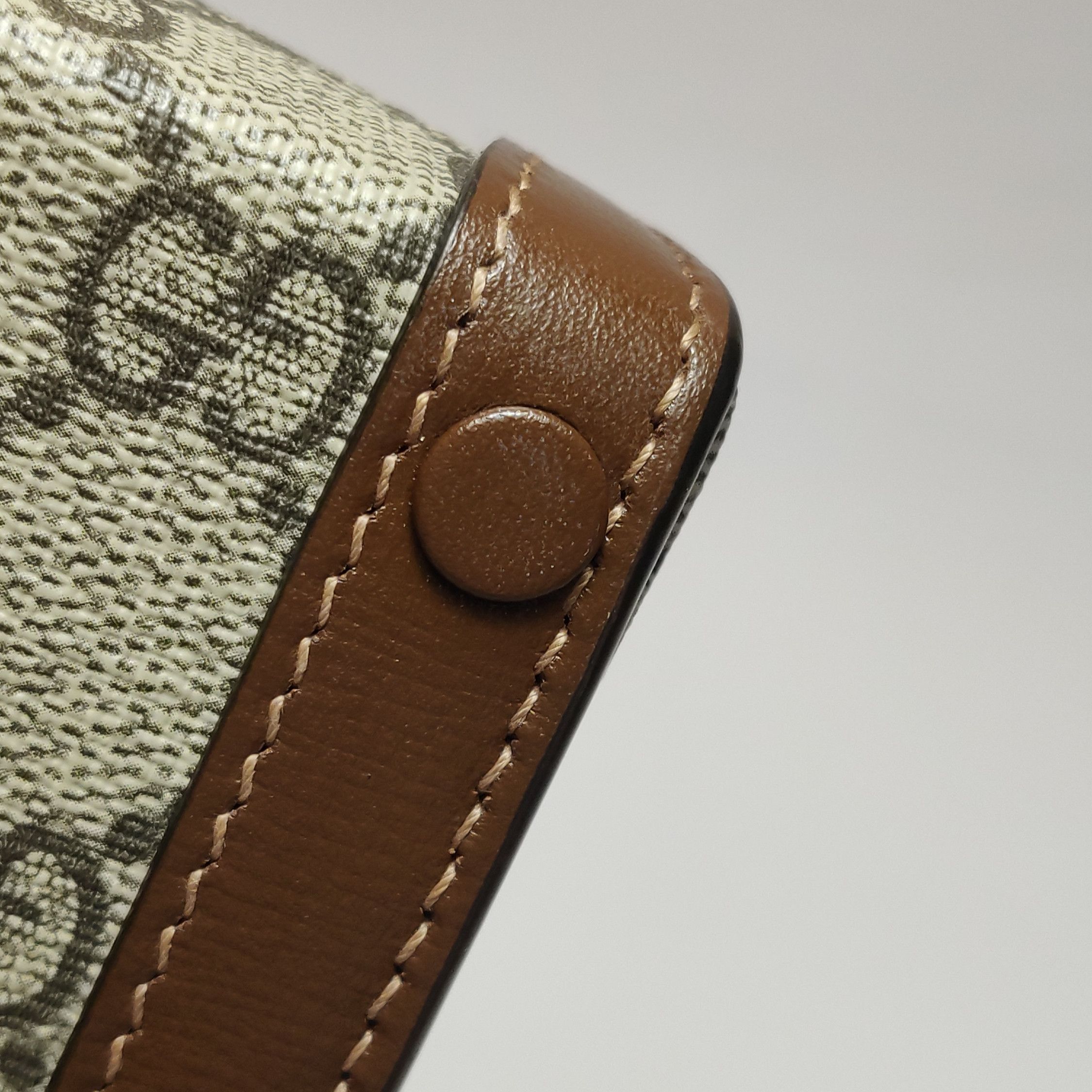 Gucci Gucci Women os Crossbody Bags Size ONE SIZE - 20 Thumbnail