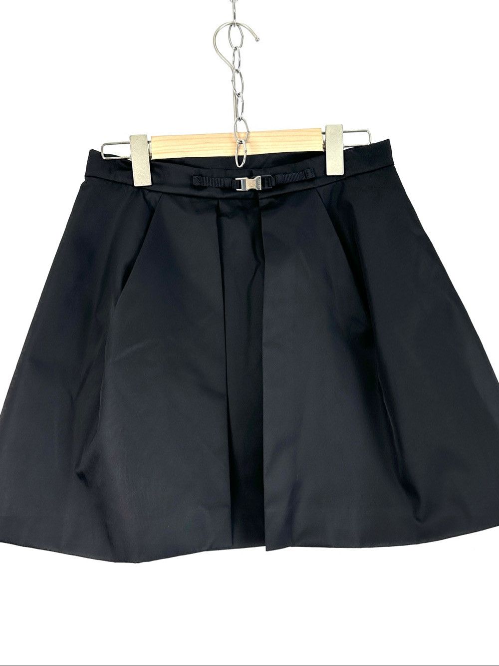 Prada Prada Re-Nylon A-Line Mini Skirt Size 42 Size 28" / US 6 / IT 42 - 2 Thumbnail
