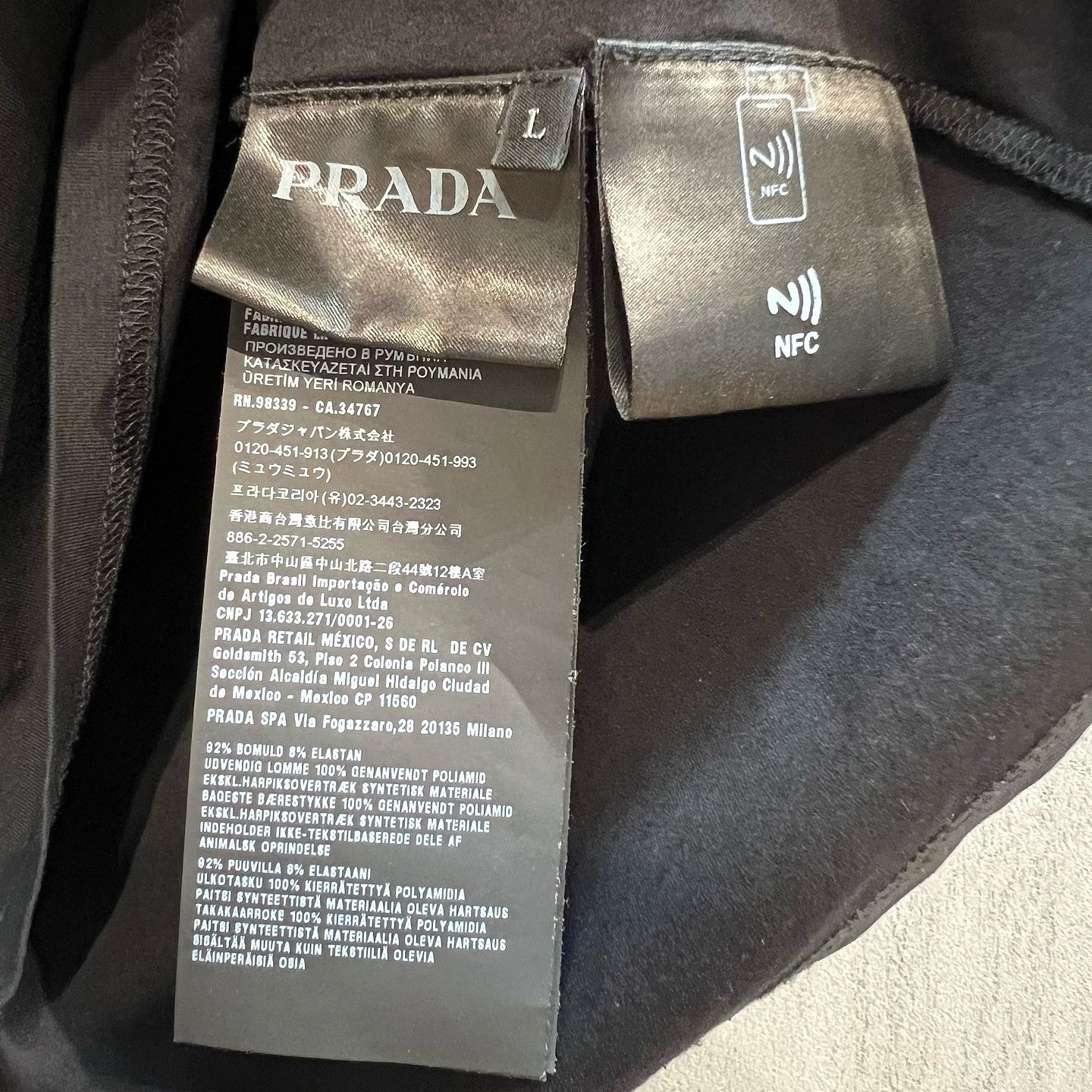 Prada Prada Chest Pocket Polo Shirt Size L Size US L / EU 52-54 / 3 - 4 Thumbnail