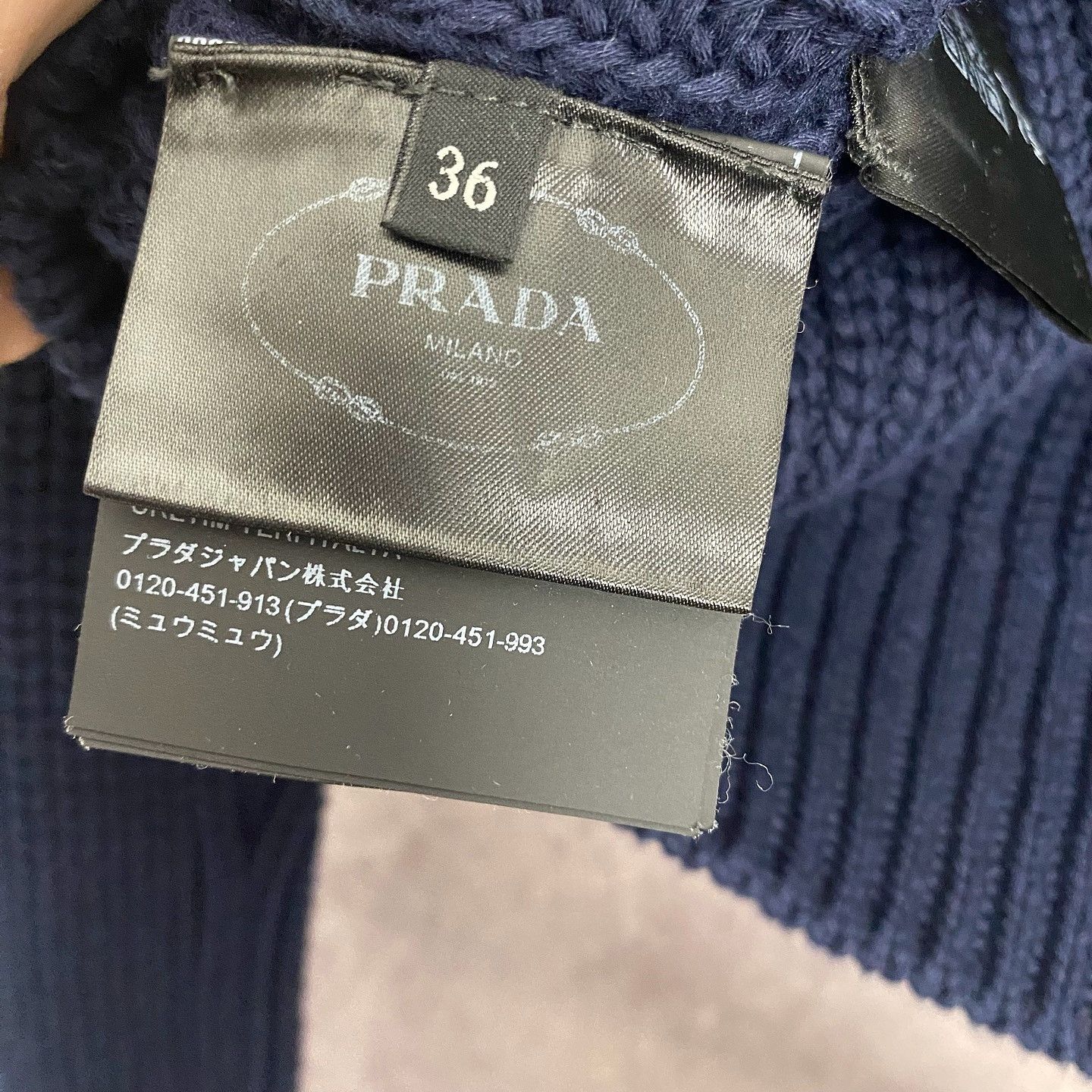 Prada Prada Logo V-Neck Knit Sweater Size XXS Size US S / EU 44-46 / 1 - 4 Thumbnail