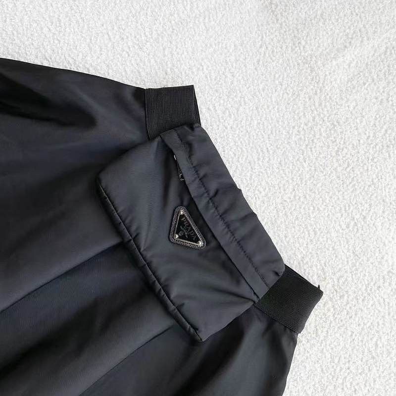 Prada Prada Pouch A-Line Midi Skirt IT 36 Size 25" / US 0 / IT 36 - 7 Thumbnail