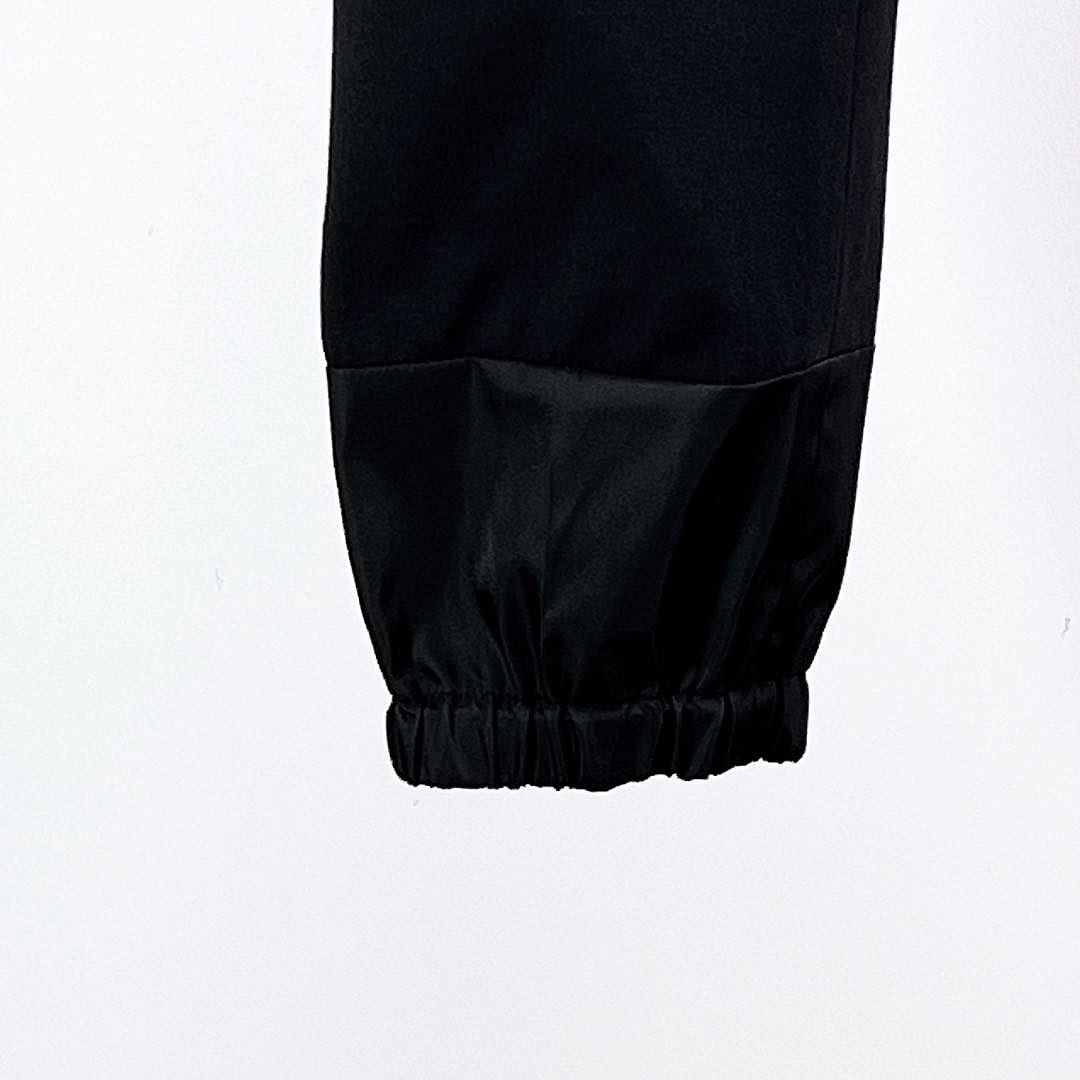 Prada Prada Black Virgin Wool Cuffed Joggers Size 36 Size 25" / US 0 / IT 36 - 5 Thumbnail