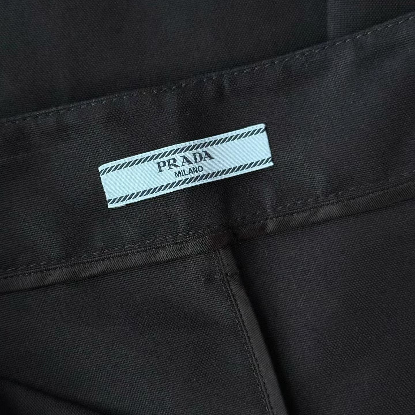 Prada Prada Re-Nylon Cargo Midi Skirt Size 38 Size 26" / US 2 / IT 38 - 3 Thumbnail