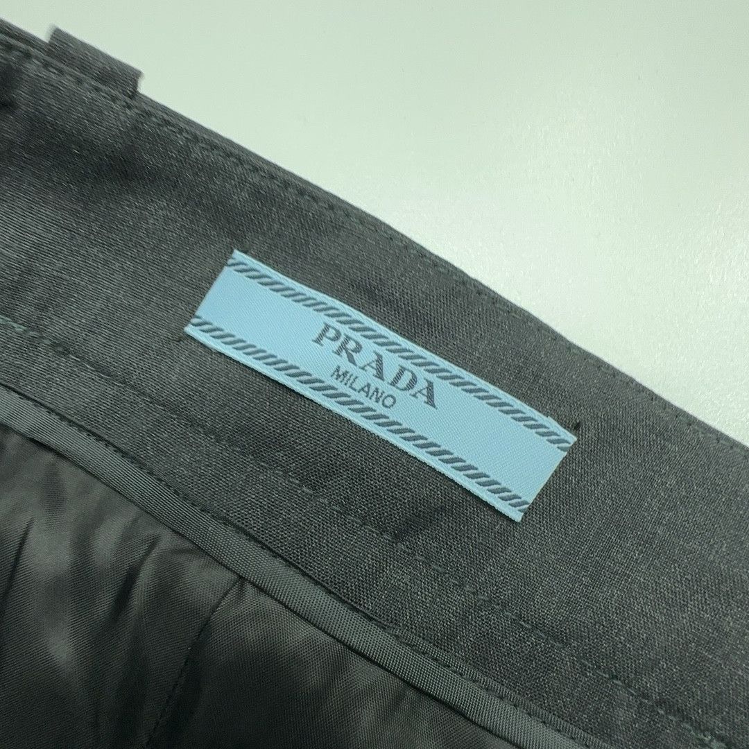 Prada Prada Superfine Wool Slit Skirt Size 38 Size 26" / US 2 / IT 38 - 4 Thumbnail