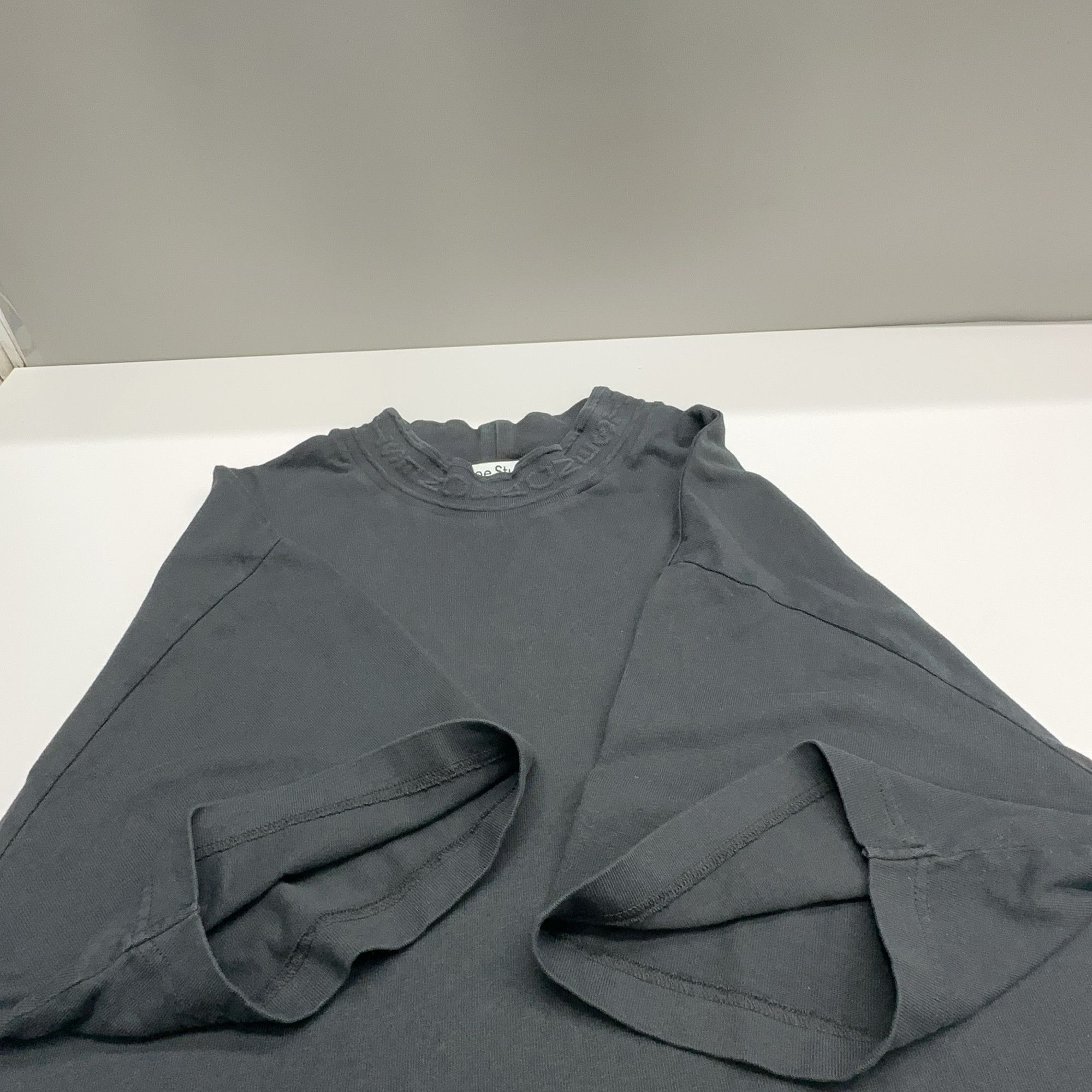 Acne Studios Acne Studios Logo Collar T-Shirt Size M Size US M / EU 48-50 / 2 - 10 Thumbnail