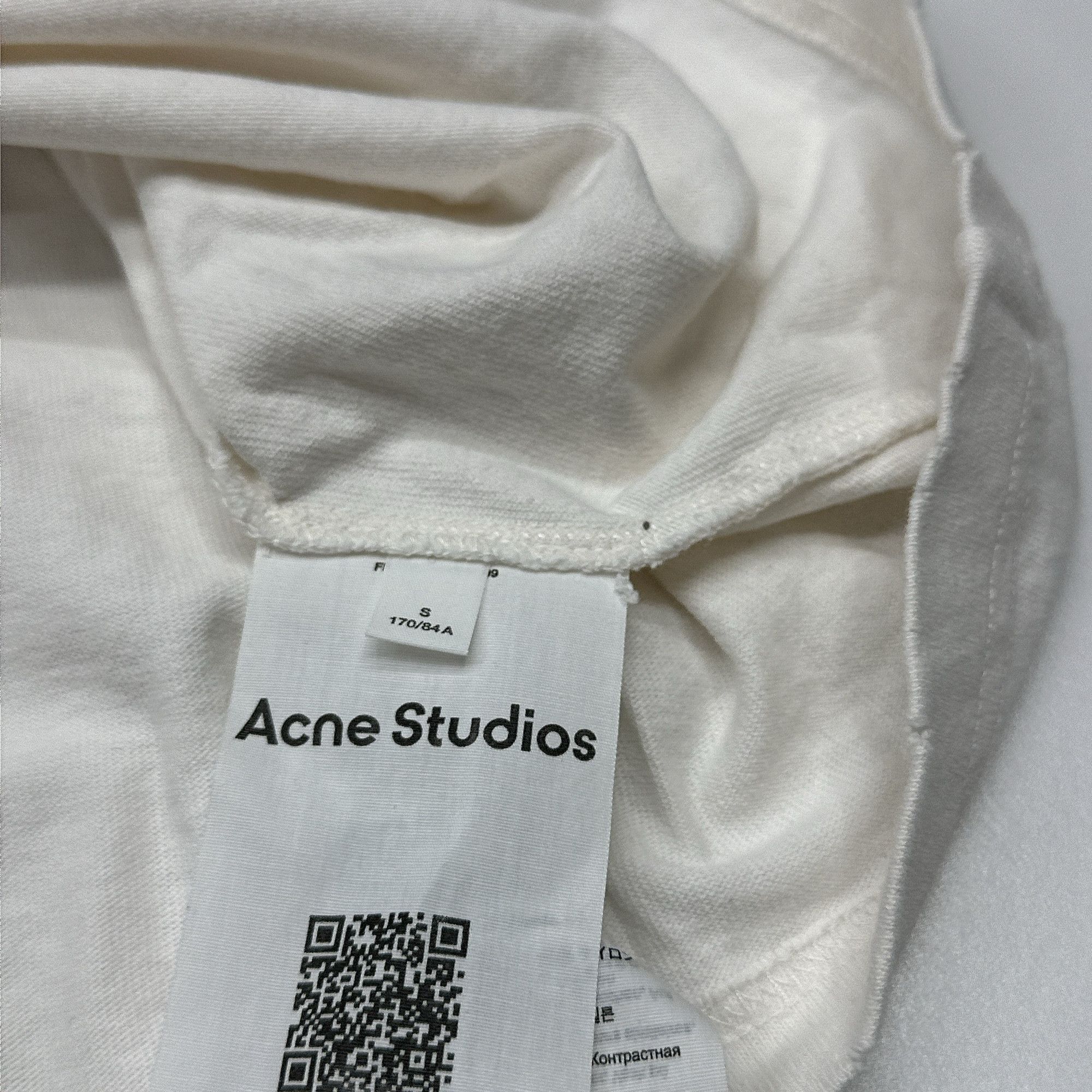 Acne Studios Acne Studios Stockholm Print Long Sleeve T-Shirt S Size S / US 4 / IT 40 - 3 Thumbnail