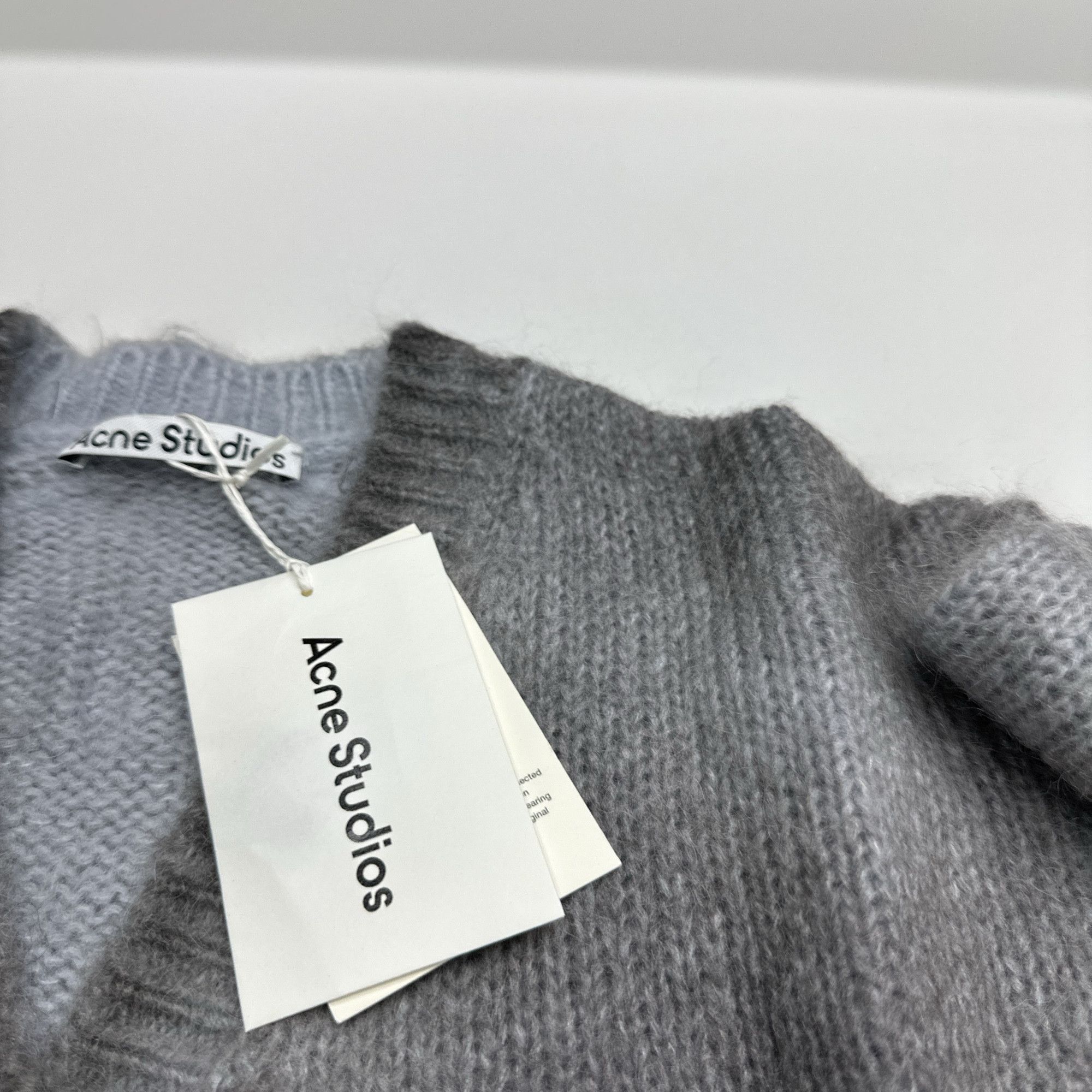 Acne Studios Acne Studios Brushed Mohair Cardigan Size XS Size XS / US 0-2 / IT 36-38 - 4 Thumbnail