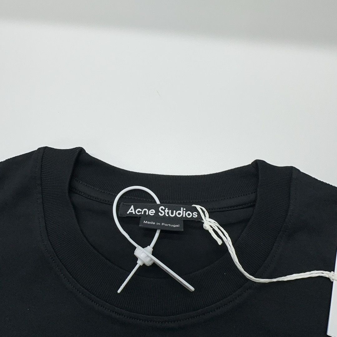 Acne Studios Acne Studios Gold Face Logo T-Shirt Black Size M Size US M / EU 48-50 / 2 - 5 Thumbnail