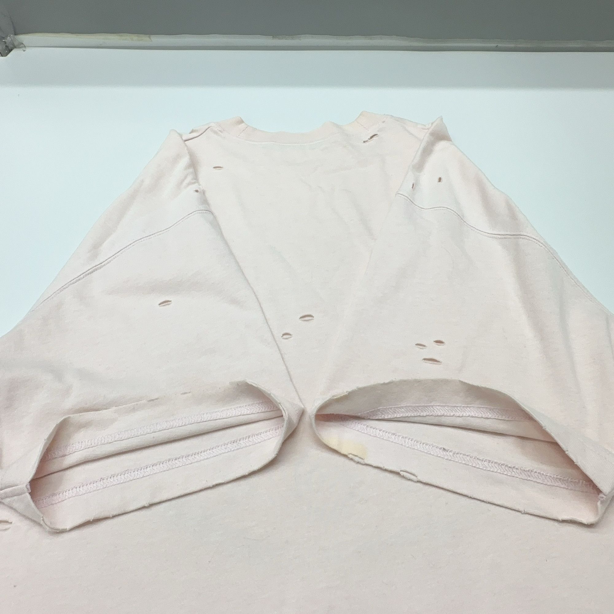 Acne Studios Acne Studios Distressed Logo T-Shirt Size XS Size US XS / EU 42 / 0 - 11 Thumbnail