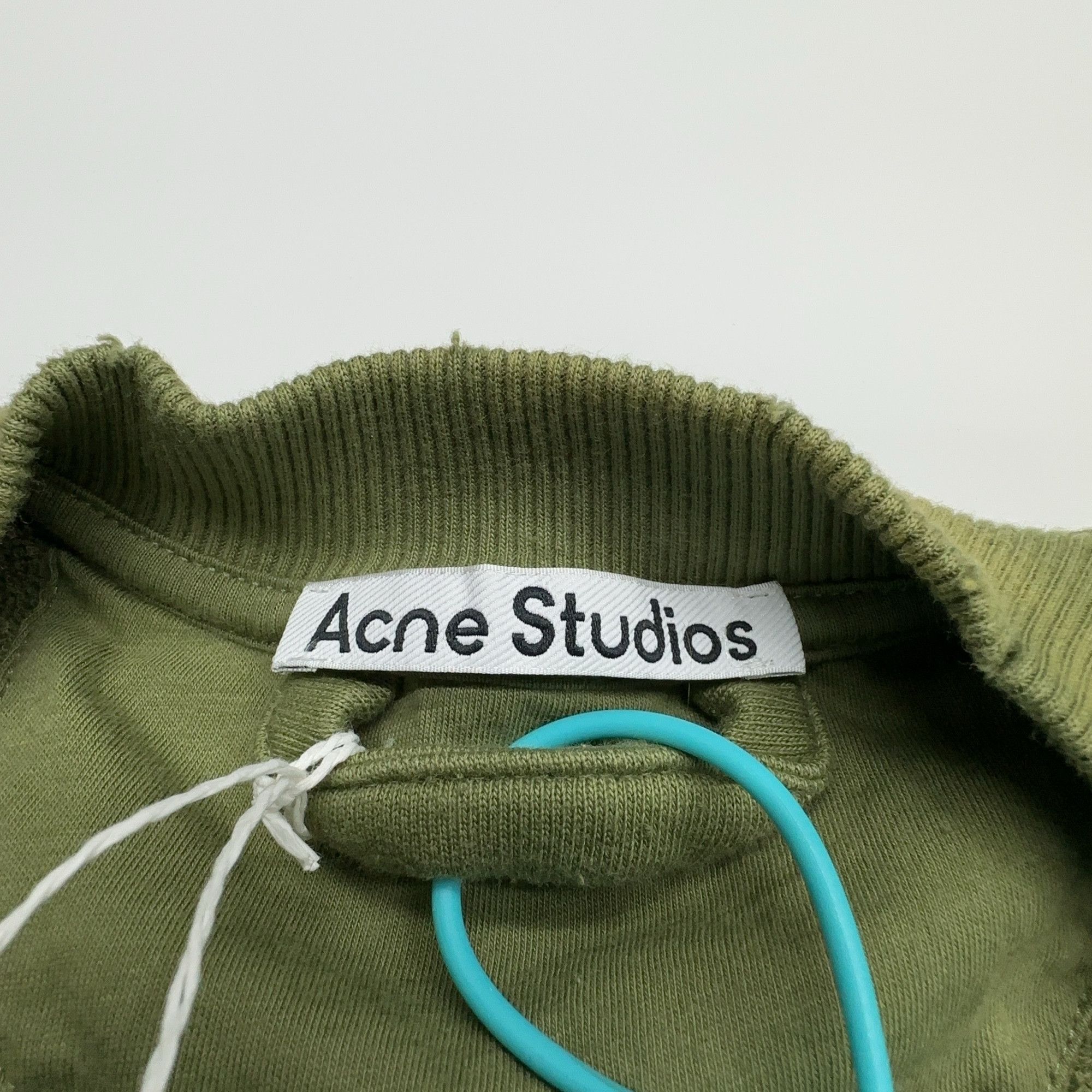 Acne Studios Acne Studios Logo Zip-Up Bomber Size L Size US L / EU 52-54 / 3 - 5 Thumbnail