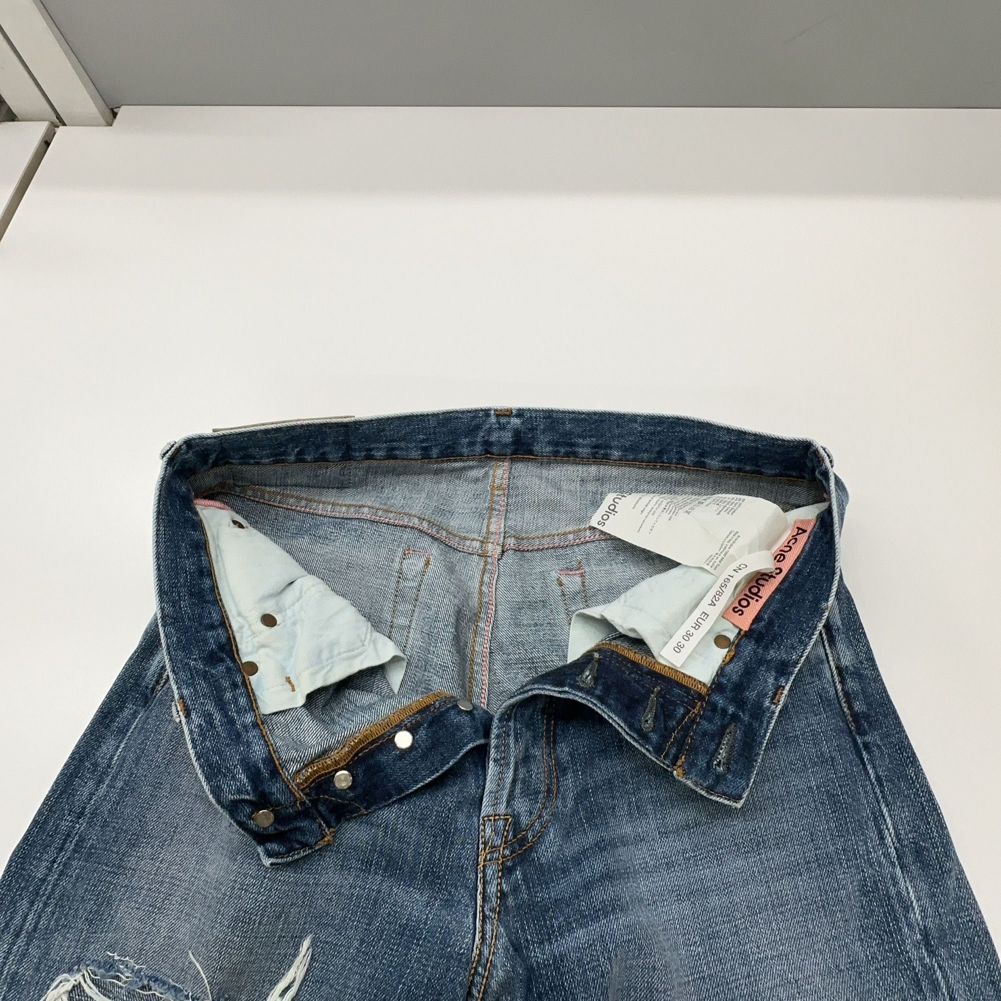 Acne Studios Acne Studios 1996 Mid Torn Distressed Jeans Size 30 Size US 30 / EU 46 - 4 Thumbnail