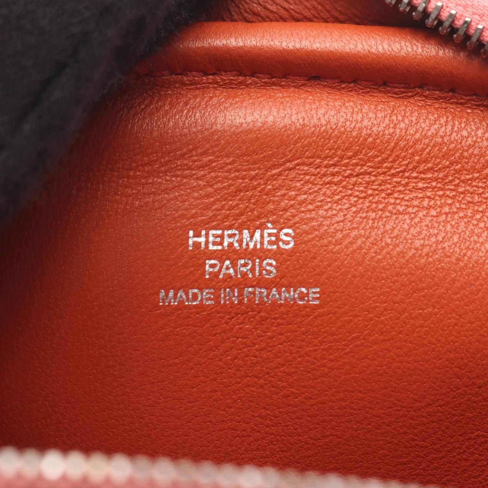 Hermes Hermes Hermes In-The-Loop Verso Calfskin Belt Bag Leather Belt Bag Y DUTY FREE for USA Size ONE SIZE - 4 Thumbnail
