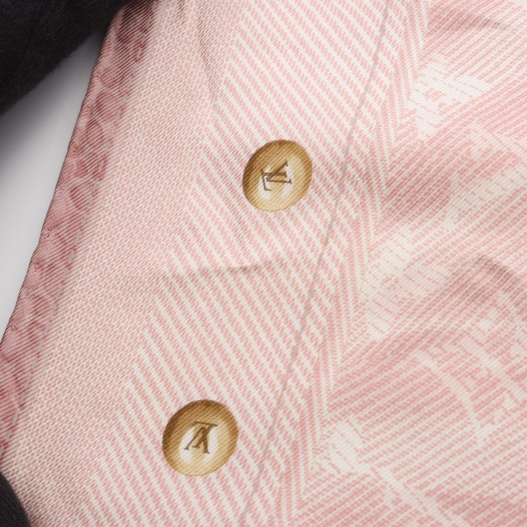 Louis Vuitton Louis Vuitton Louis Vuitton Carre New Denim Monogram Silk Scarf Textile Scarf M72349 DUTY FREE for USA Size ONE SIZE - 4 Thumbnail