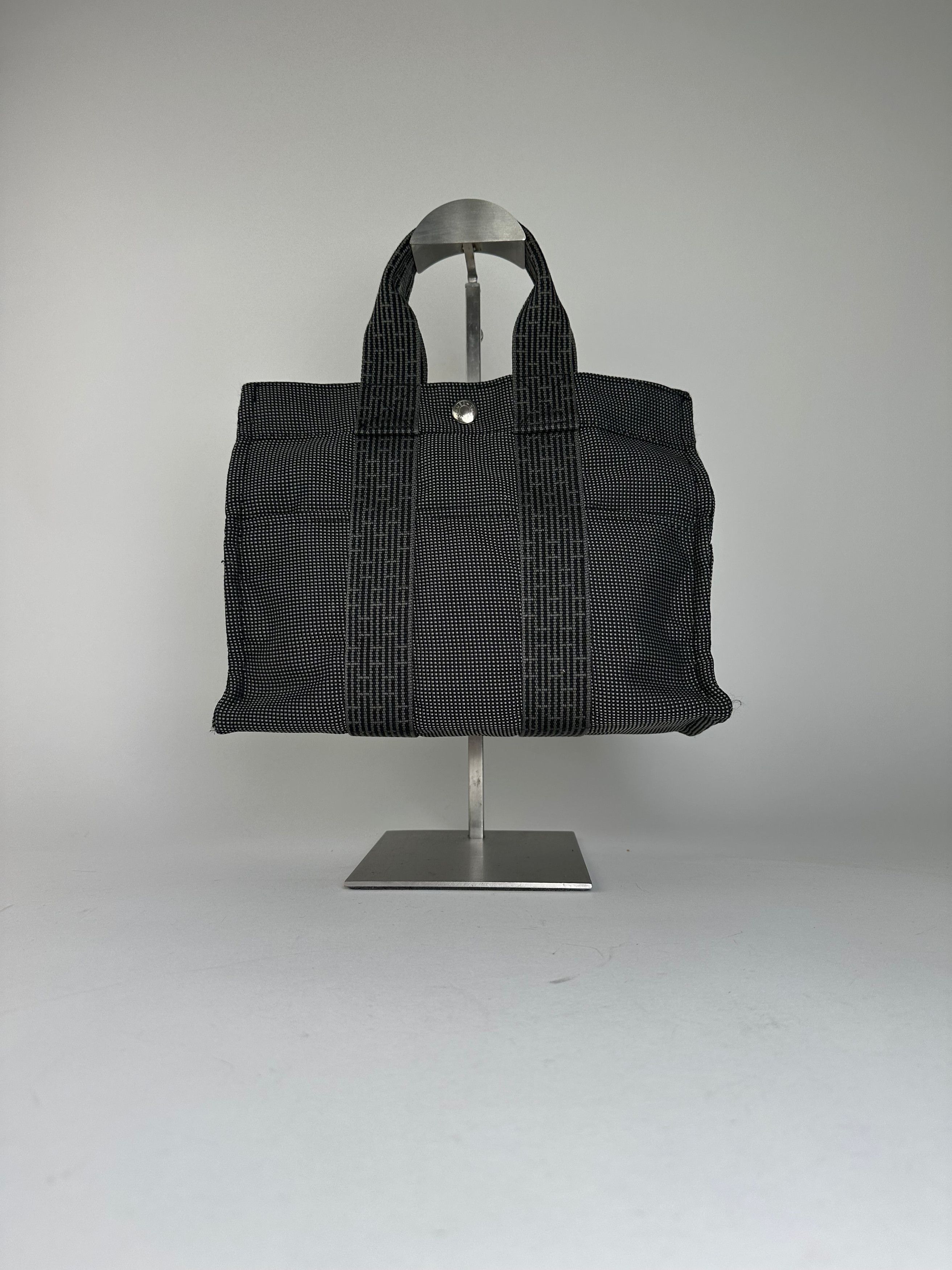 Other Hermès Black Canvas Tote Bag with Zip Closure and Snap Butto Size ONE SIZE - 3 Thumbnail