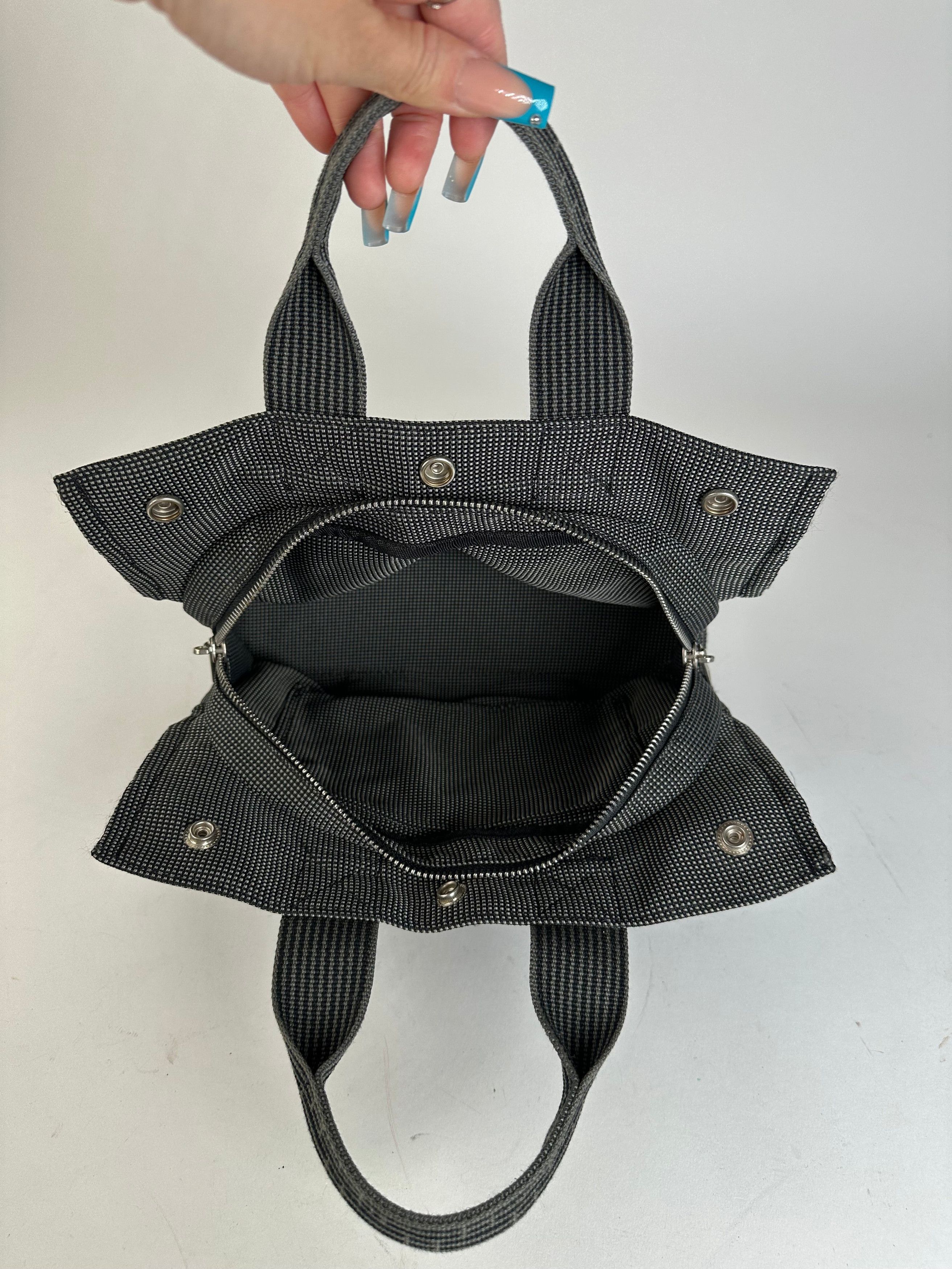 Other Hermès Black Canvas Tote Bag with Zip Closure and Snap Butto Size ONE SIZE - 7 Thumbnail