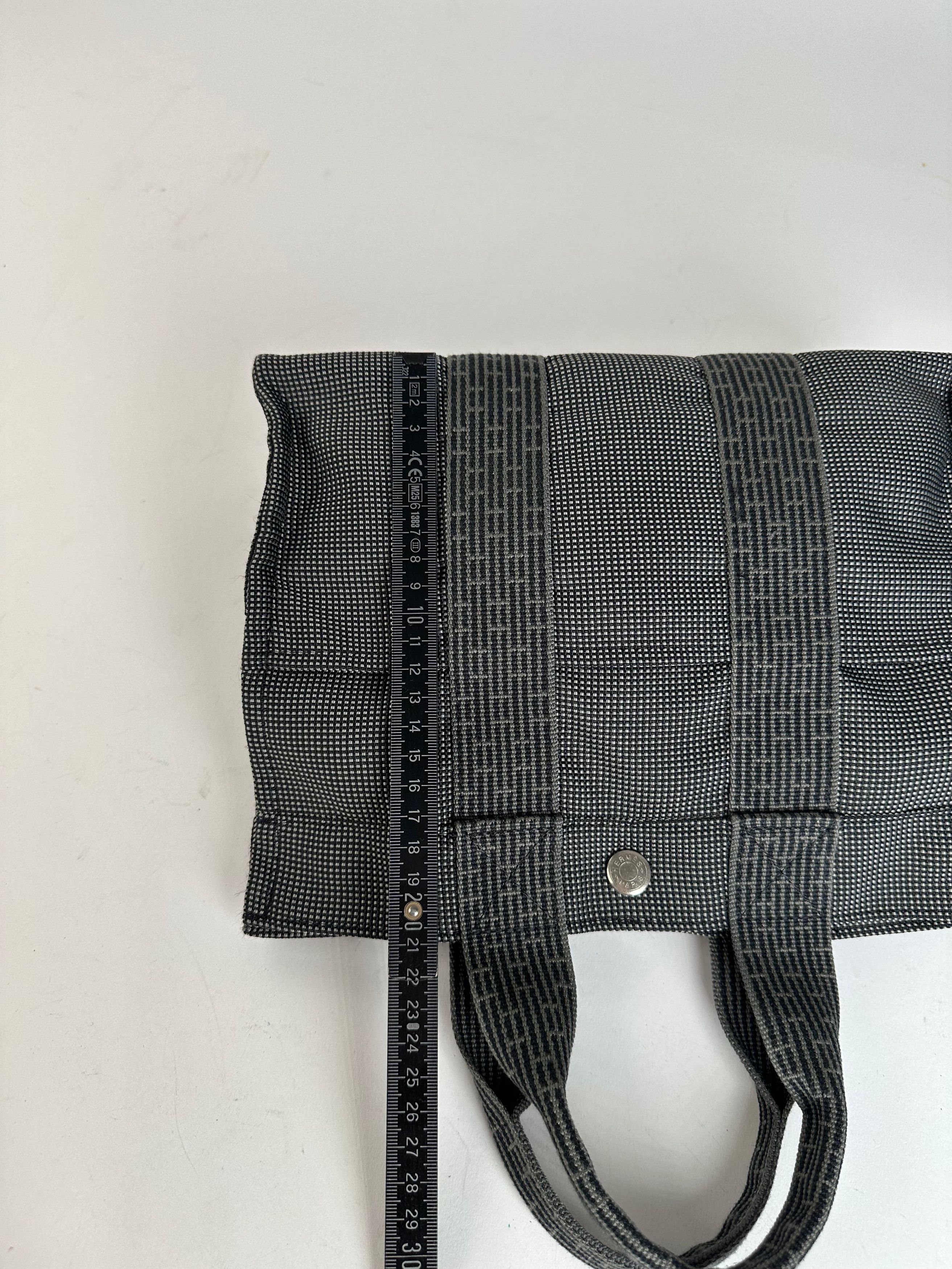 Other Hermès Black Canvas Tote Bag with Zip Closure and Snap Butto Size ONE SIZE - 11 Thumbnail