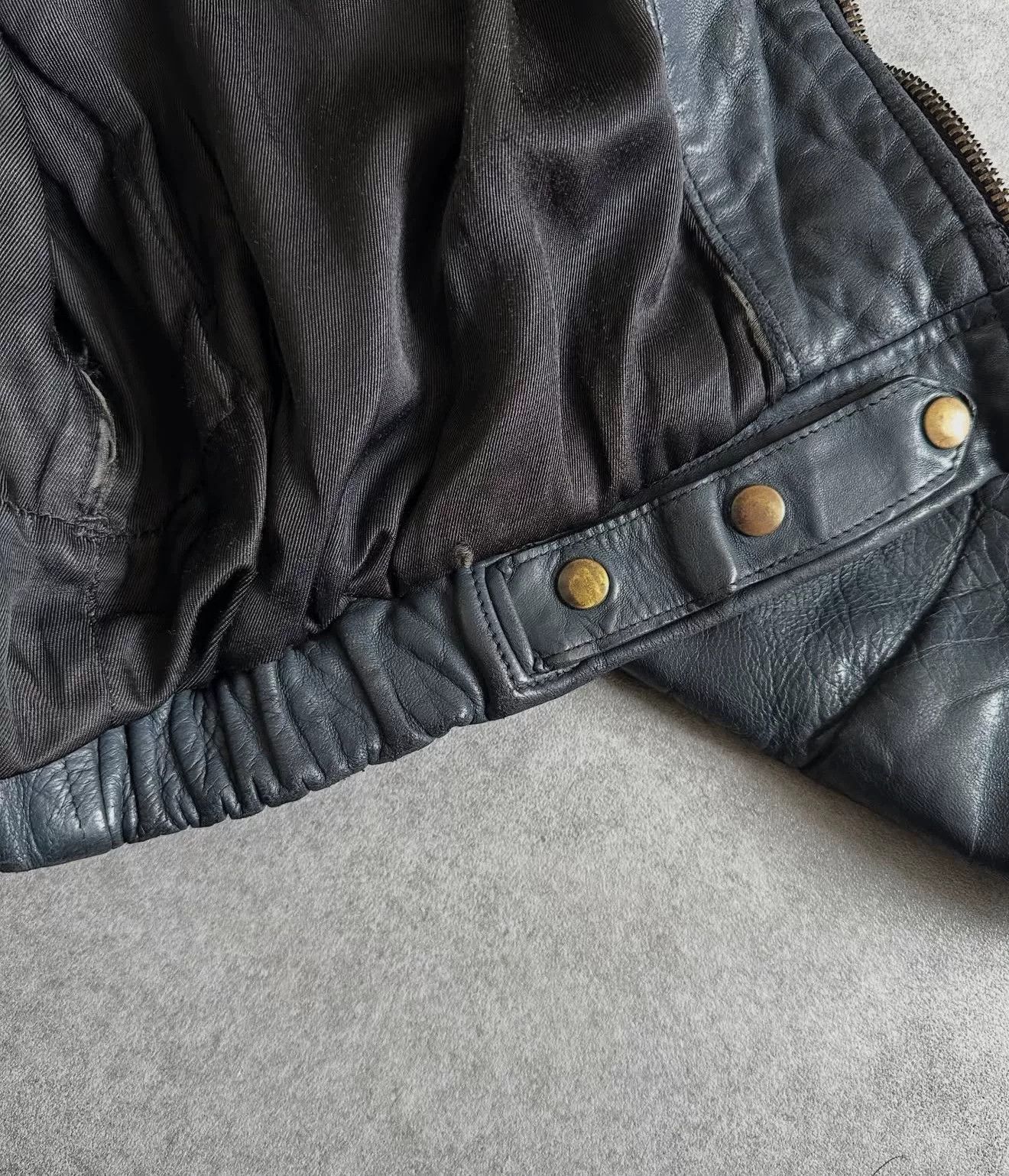 Vintage 1970s French Air Force Leather Jacket Size US M / EU 48-50 / 2 - 9 Thumbnail