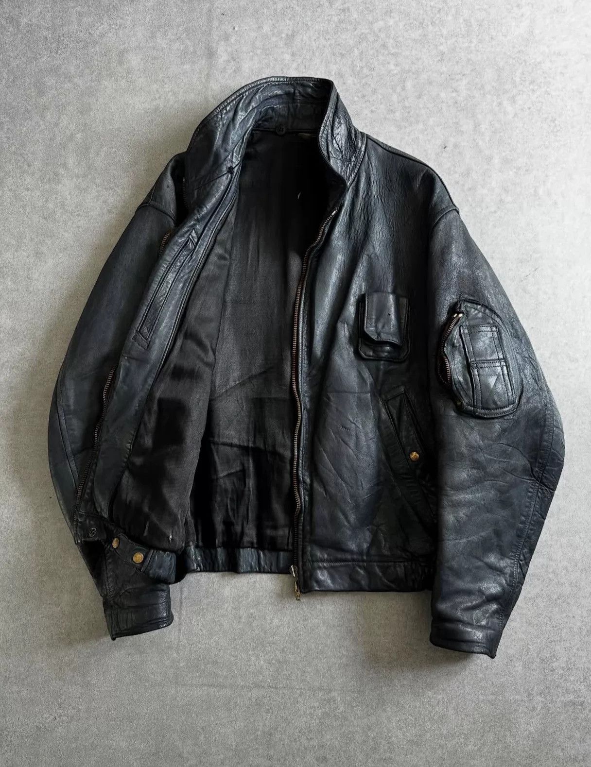 Vintage 1970s French Air Force Leather Jacket Size US M / EU 48-50 / 2 - 2 Thumbnail